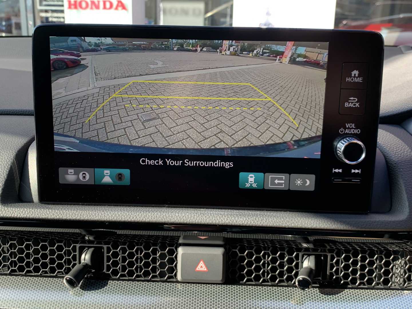 Honda CR-V 2.0 ePHEV Advance Tech 5dr eCVT - Image 14