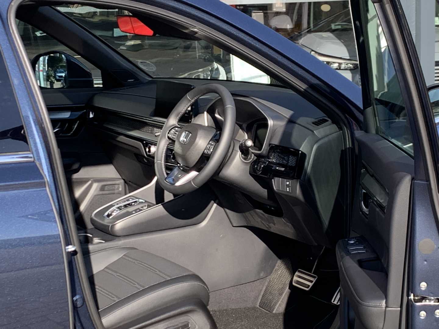 Honda CR-V 2.0 ePHEV Advance Tech 5dr eCVT - Image 15