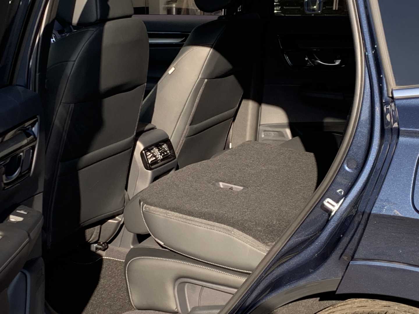 Honda CR-V 2.0 ePHEV Advance Tech 5dr eCVT - Image 19