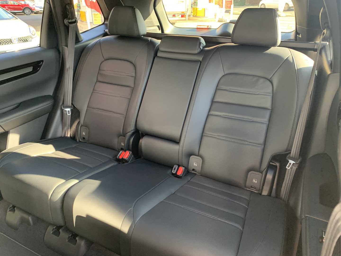 Honda CR-V 2.0 ePHEV Advance Tech 5dr eCVT - Image 8