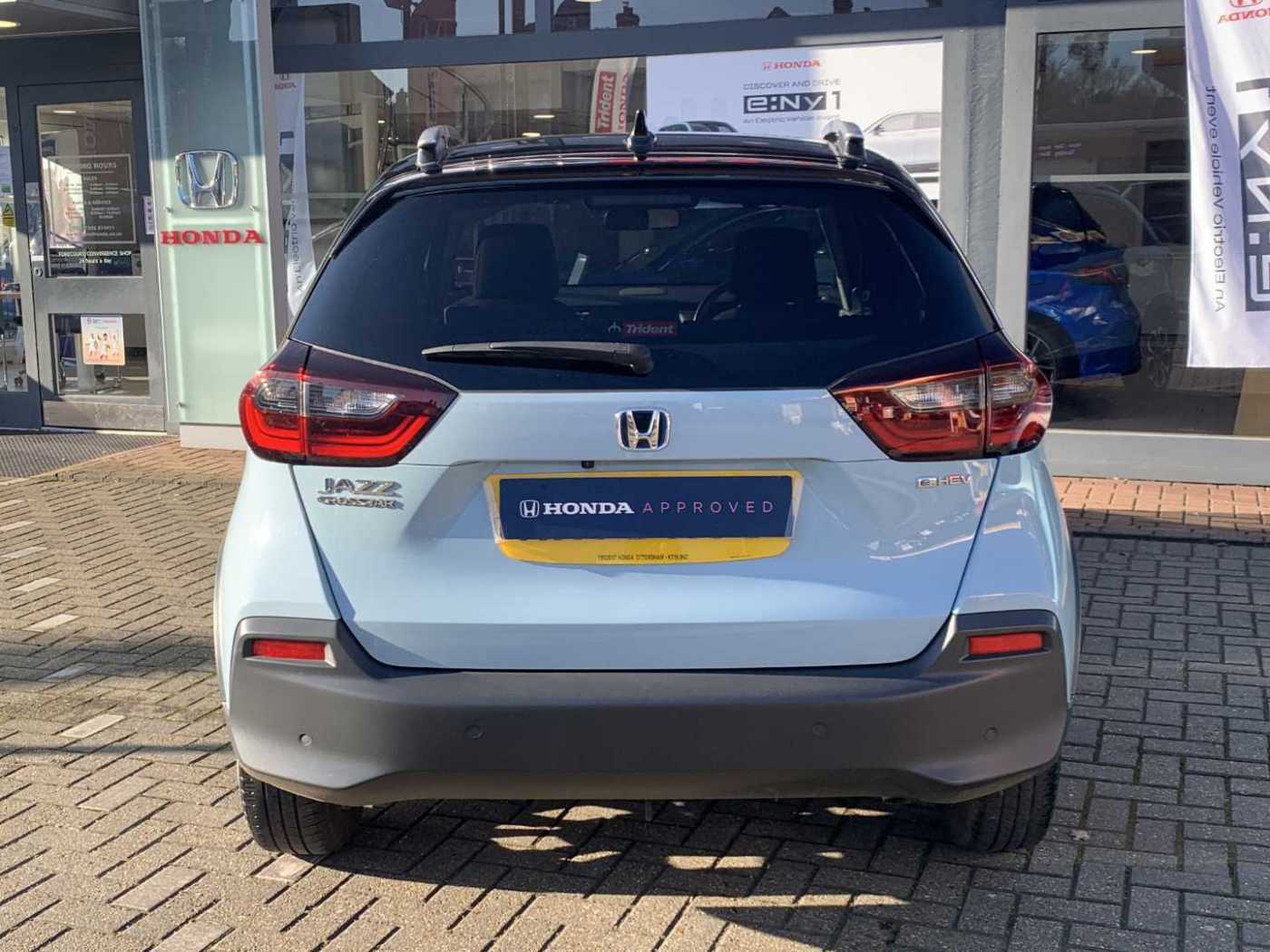 Honda Jazz 1.5 i-MMD Hybrid Crosstar EX 5dr eCVT - Image 7