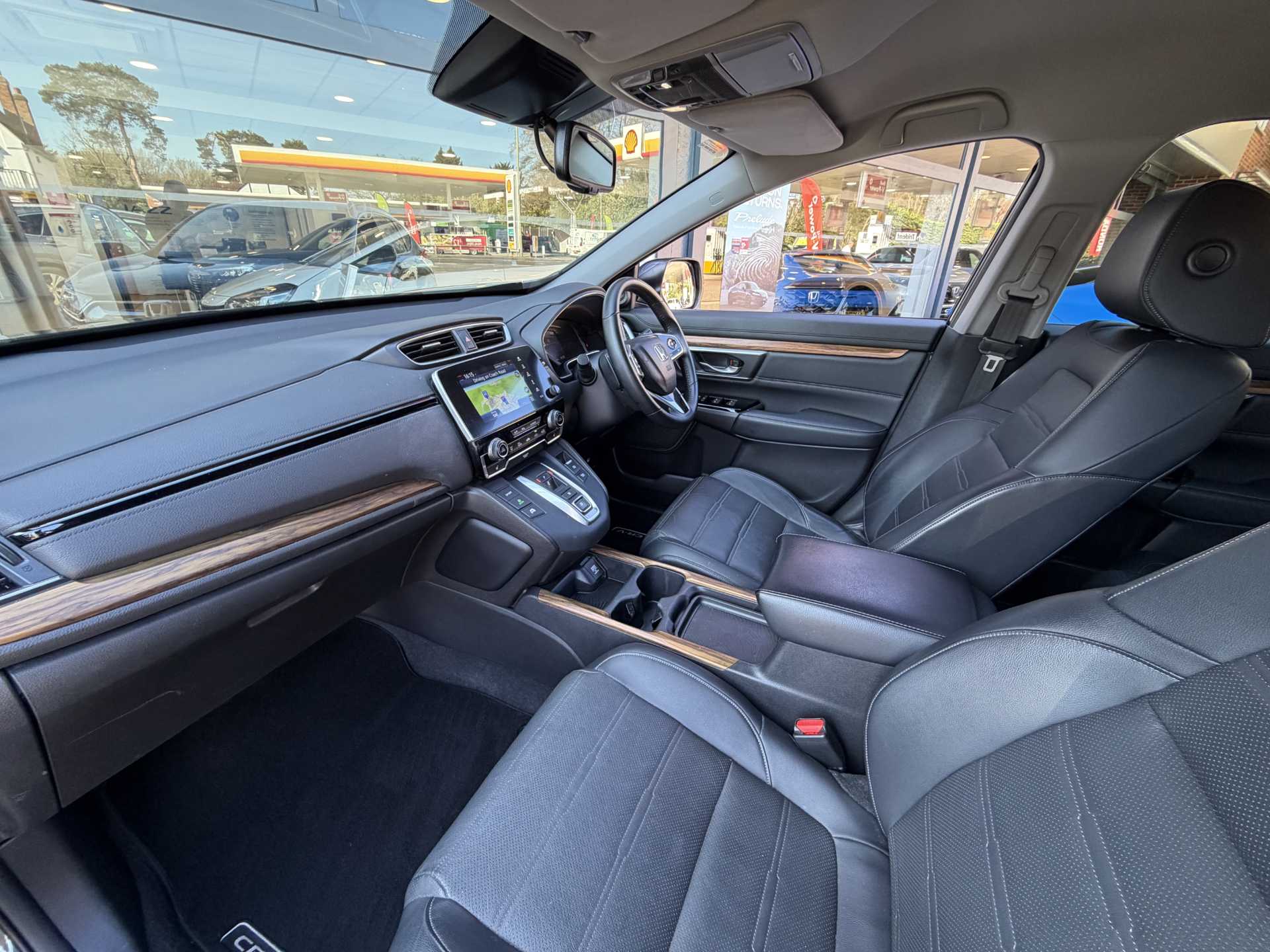 Honda CR-V 2.0 i-MMD Hybrid SR 5dr eCVT - Image 2