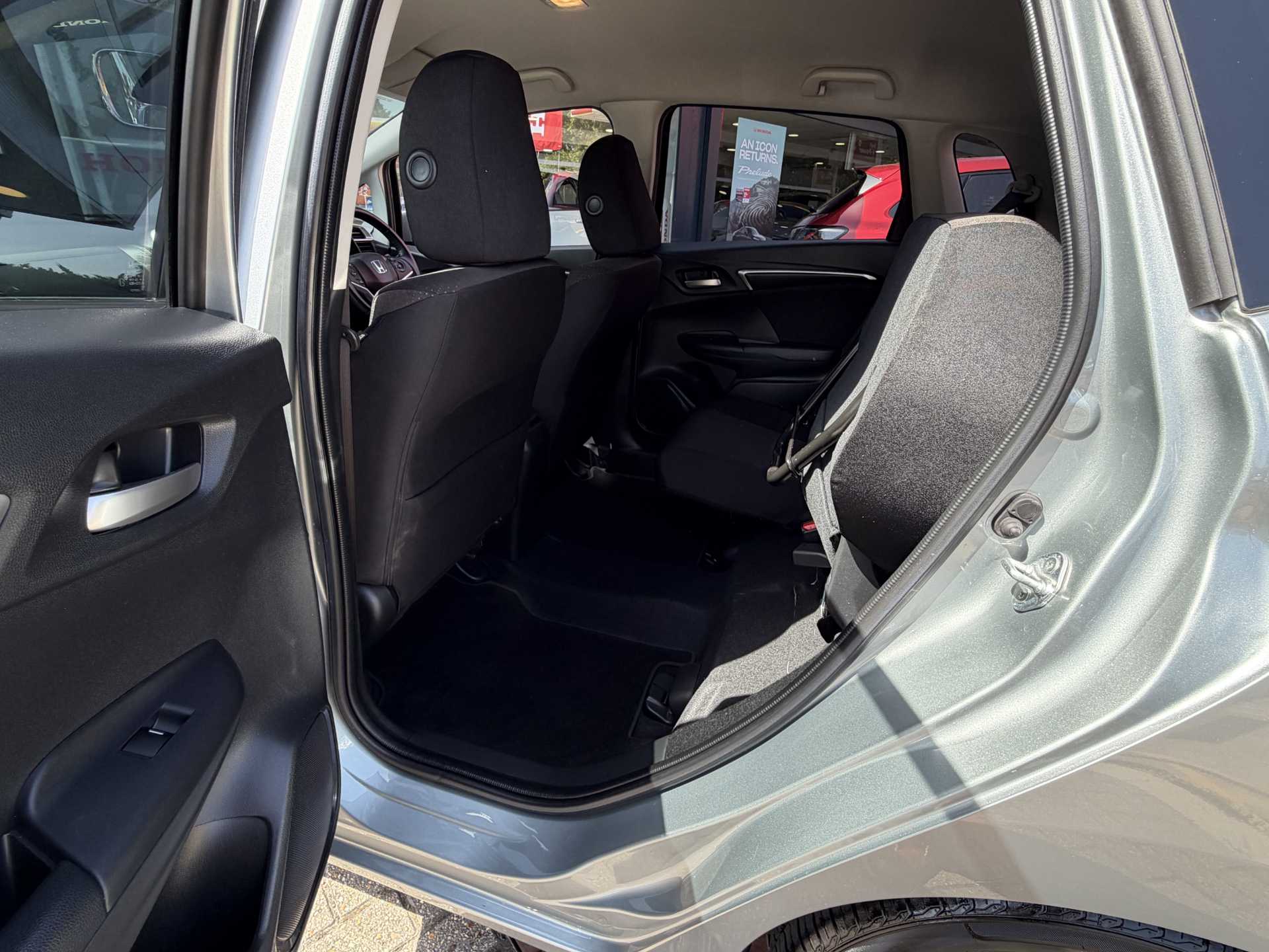 Honda Jazz 1.3 EX Navi 5dr CVT - Image 18