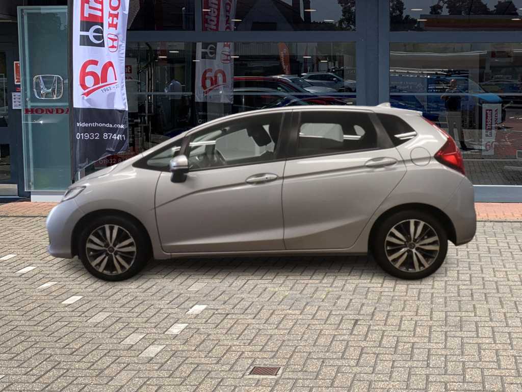 Honda JAZZ 1.3 i-VTEC EX Navi 5dr - Image 11