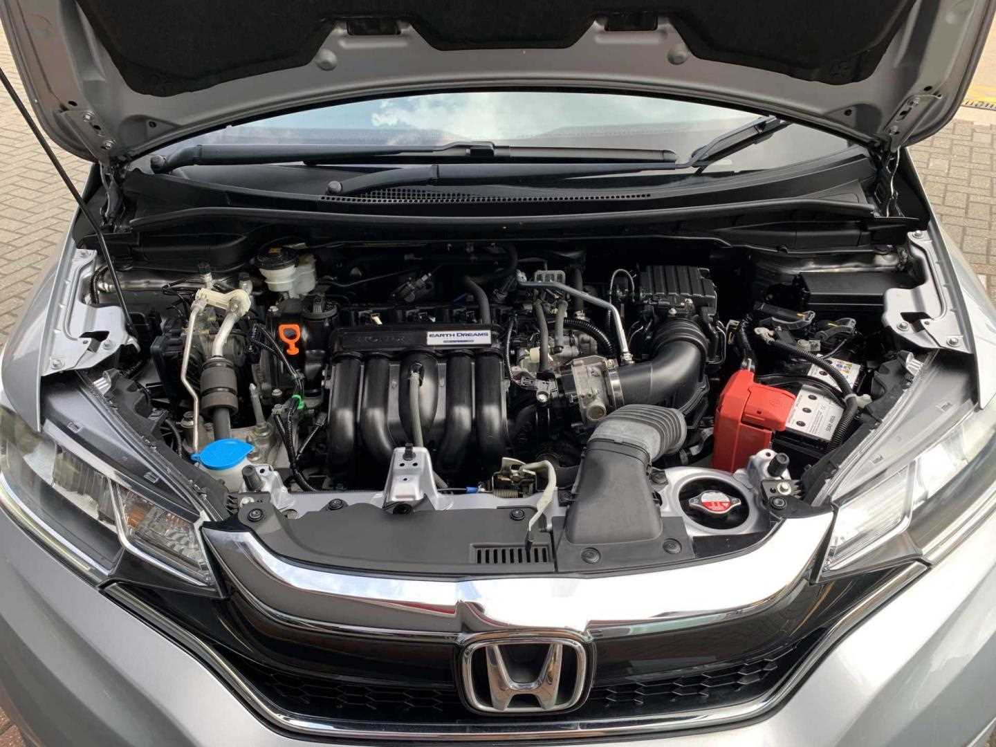 Honda JAZZ 1.3 i-VTEC EX Navi 5dr - Image 20