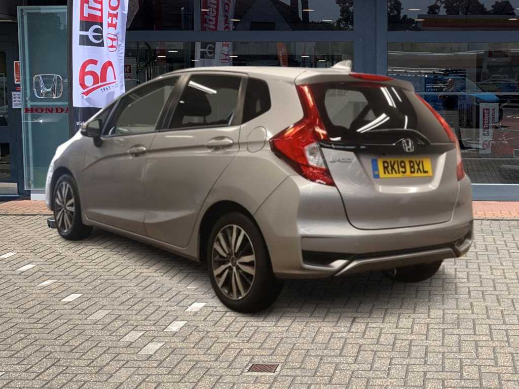 Honda JAZZ 1.3 i-VTEC EX Navi 5dr - Image 3