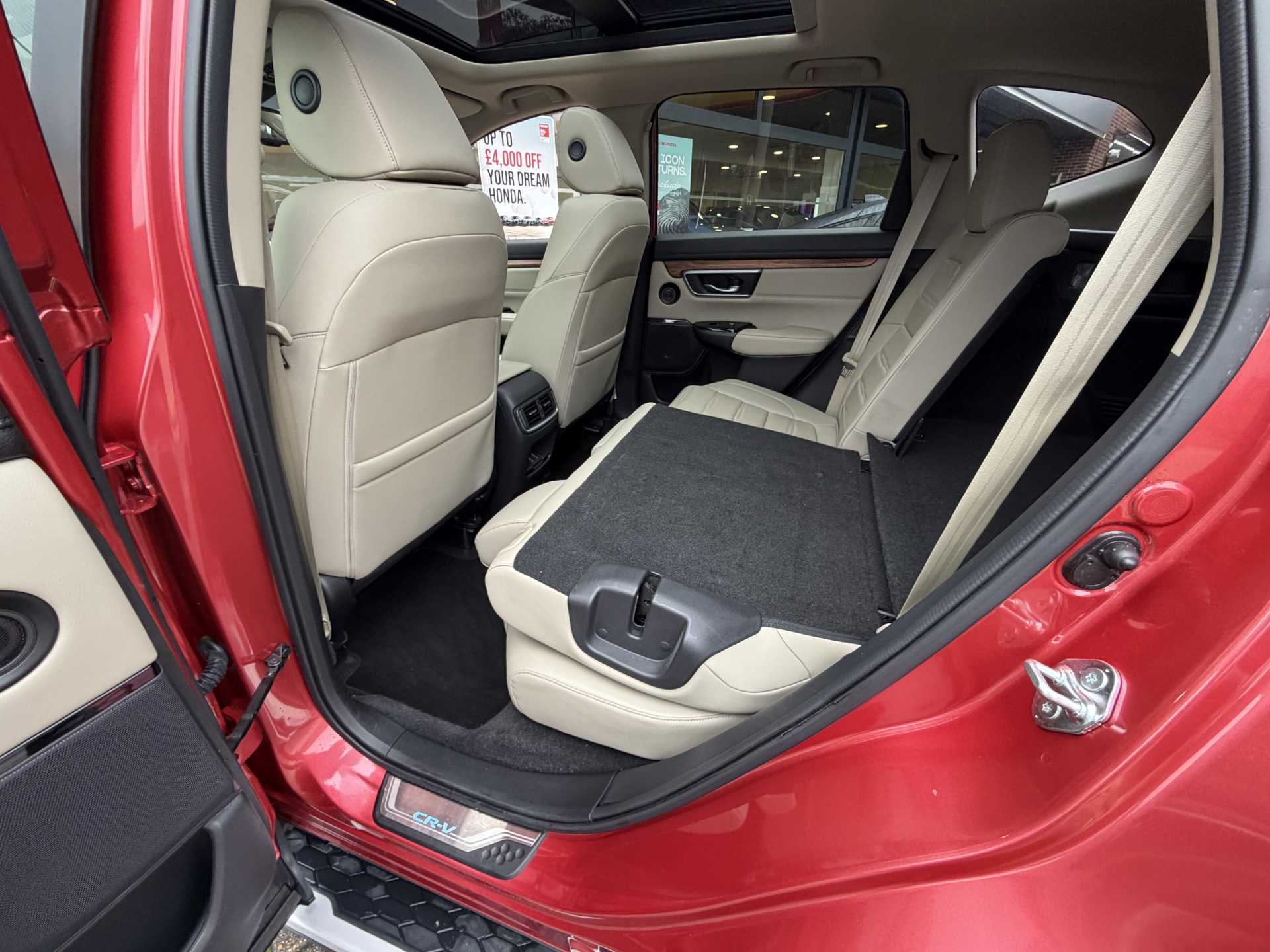 Honda CR-V 2.0 i-MMD Hybrid EX 5dr eCVT — image 19