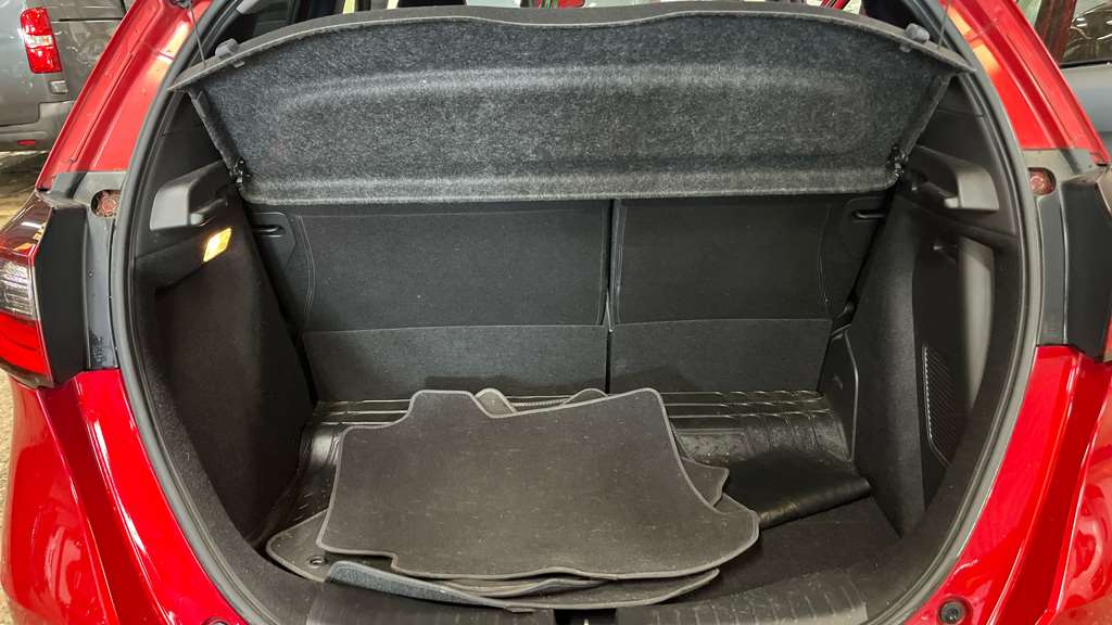 Honda Jazz 1.5 i-MMD Hybrid EX 5dr eCVT - Image 10