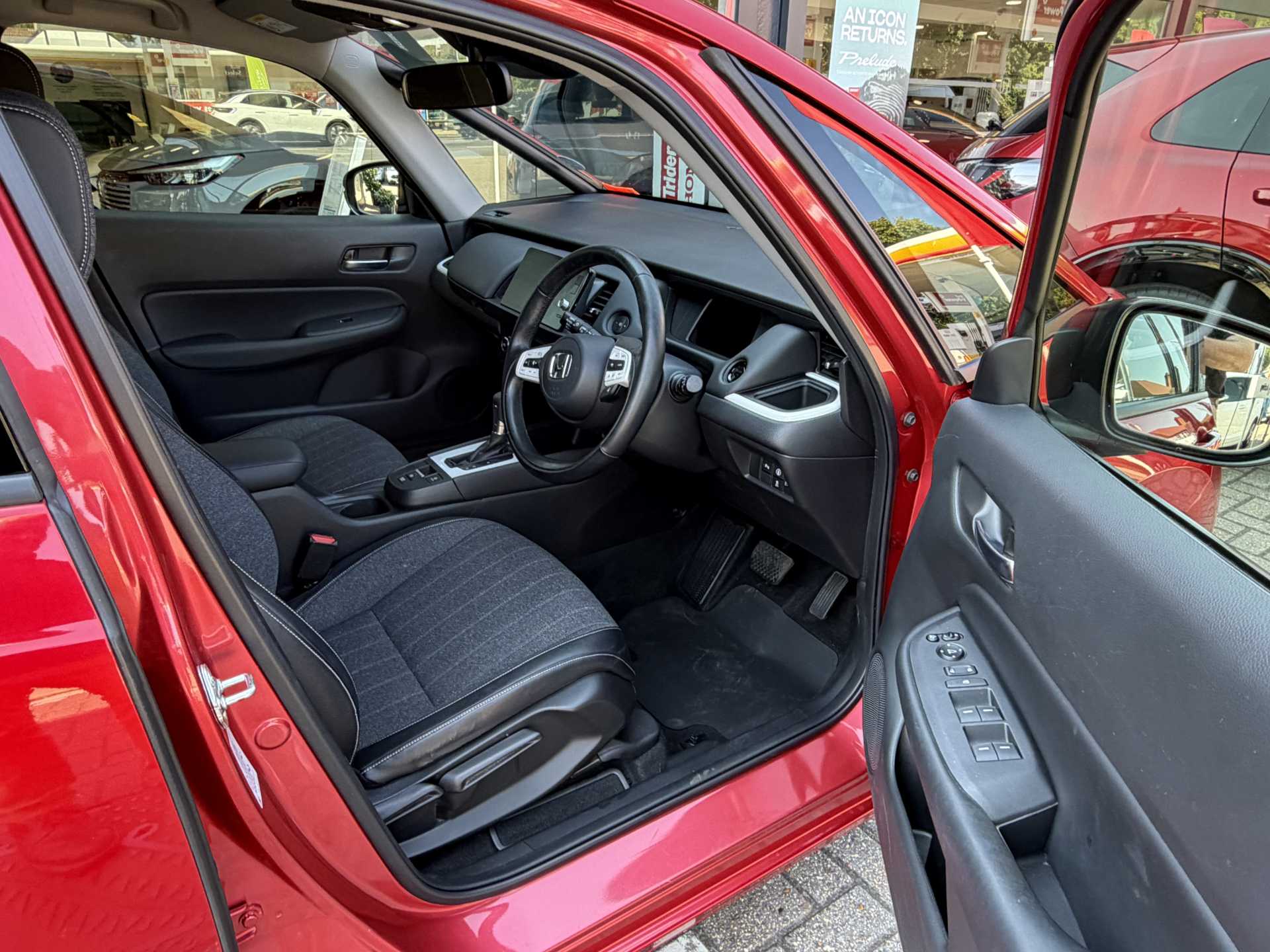 Honda Jazz 1.5 i-MMD Hybrid EX 5dr eCVT - Image 15