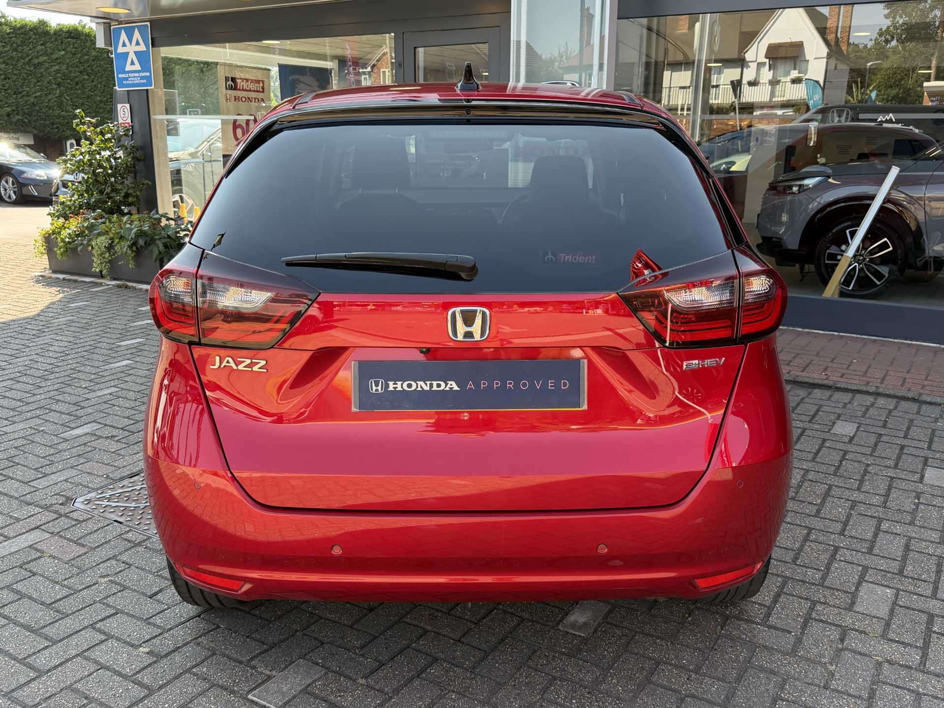 Honda Jazz 1.5 i-MMD Hybrid EX 5dr eCVT - Image 7