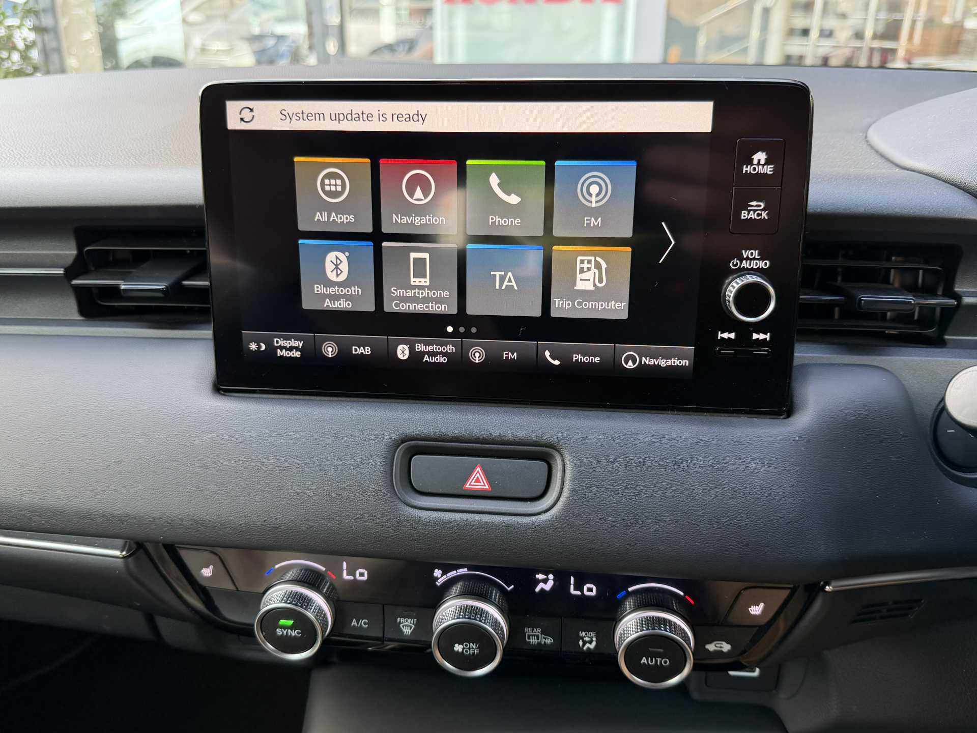 Honda HR-V 1.5 eHEV Advance 5dr CVT - Image 16