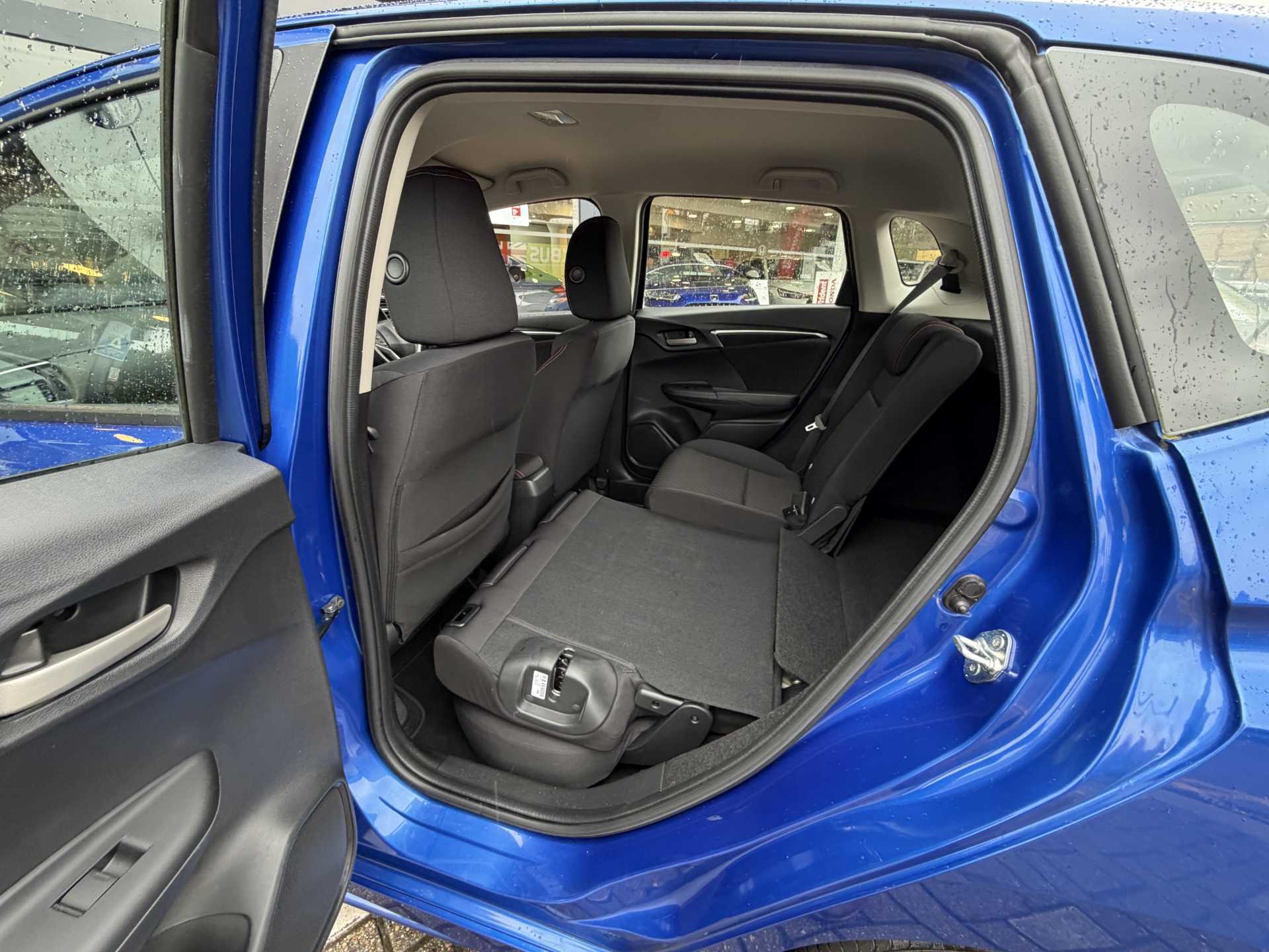 Honda Jazz 1.5 i-VTEC Sport 5dr Navi CVT - Image 19