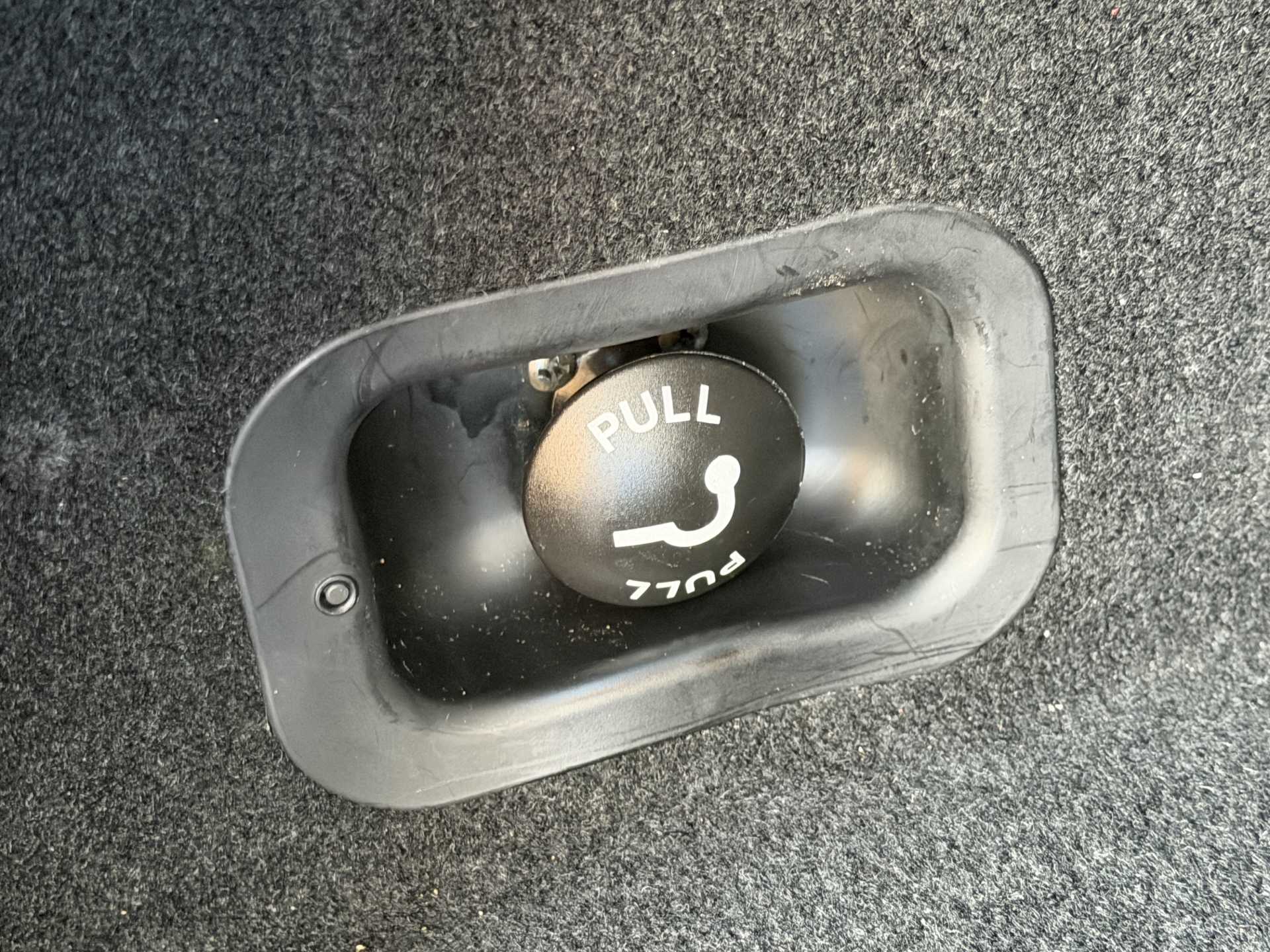 Honda CR-V 2.0 i-MMD Hybrid EX 5dr eCVT - Image 17