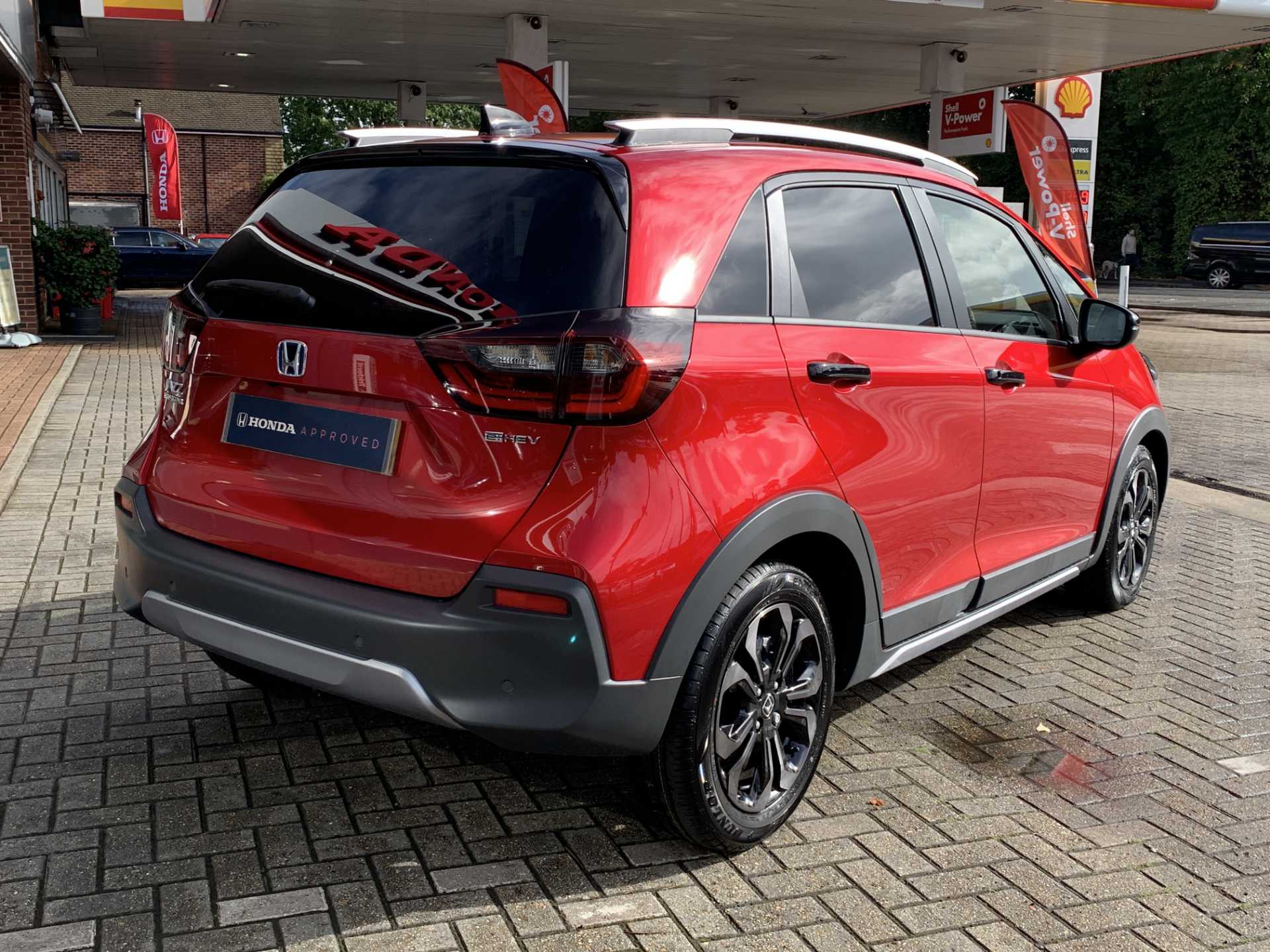 Honda Jazz 1.5 i-MMD Hybrid Crosstar Advance 5dr eCVT - Image 12
