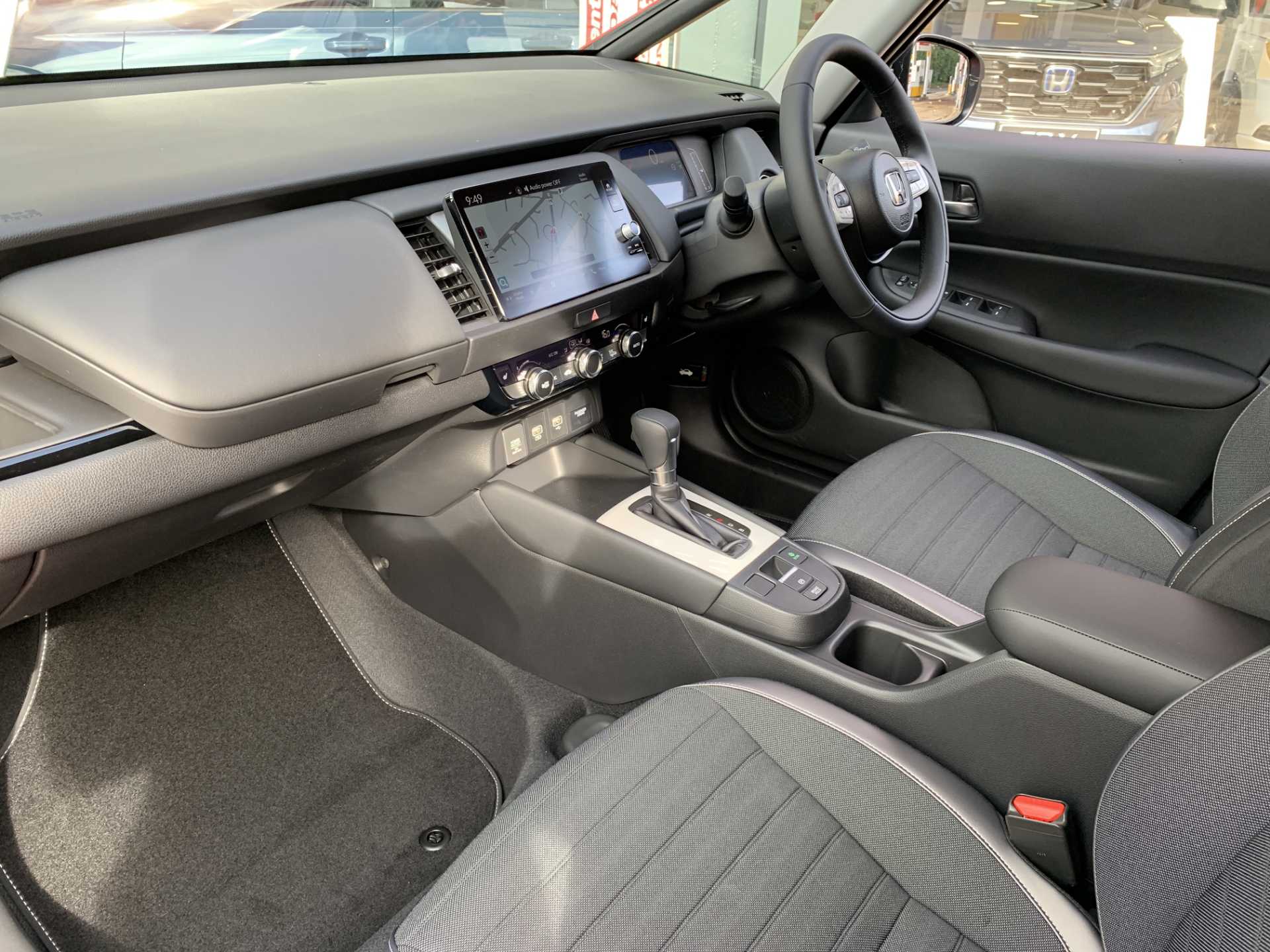 Honda Jazz 1.5 i-MMD Hybrid Crosstar Advance 5dr eCVT - Image 2
