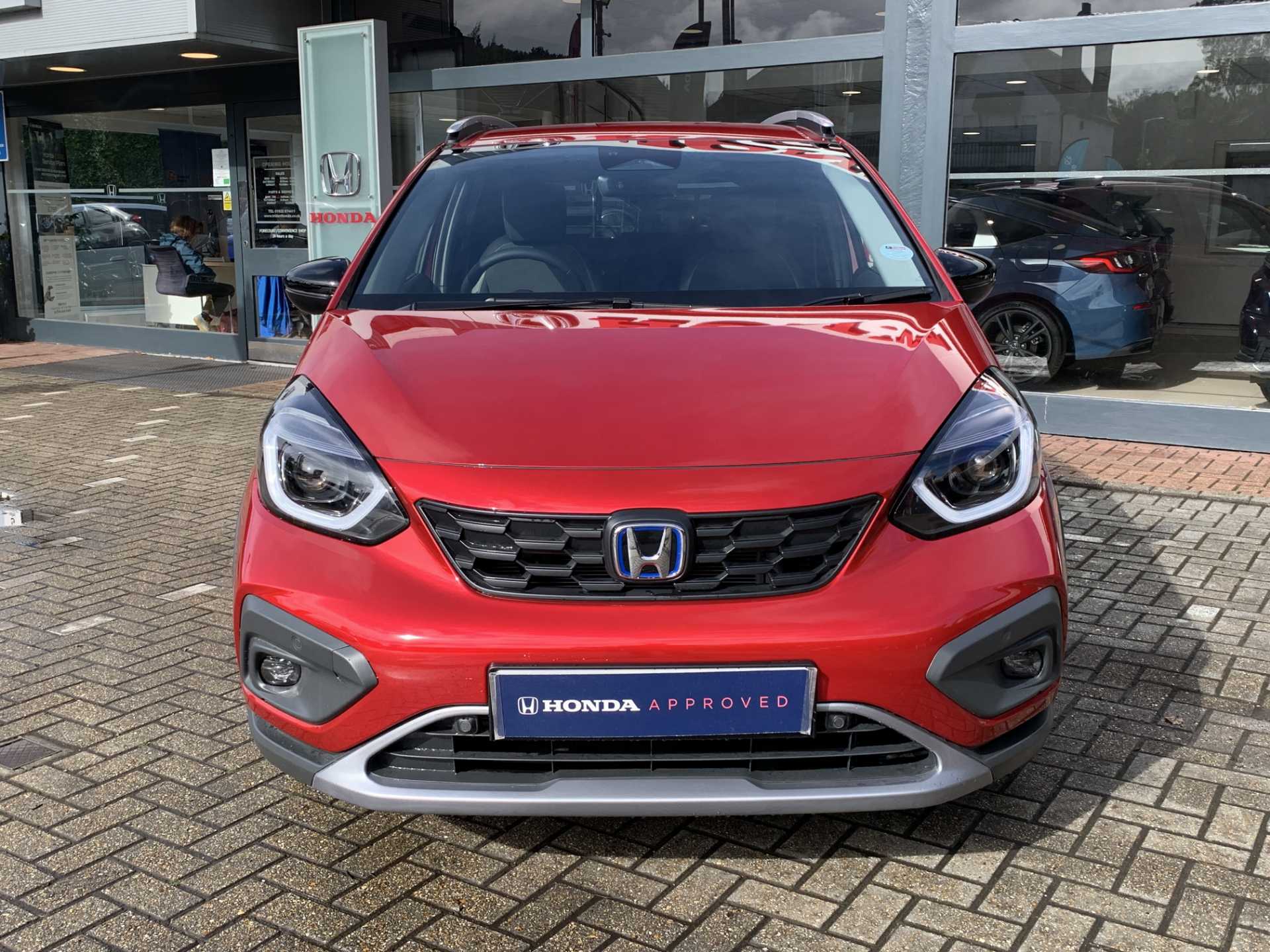 Honda Jazz 1.5 i-MMD Hybrid Crosstar Advance 5dr eCVT - Image 6