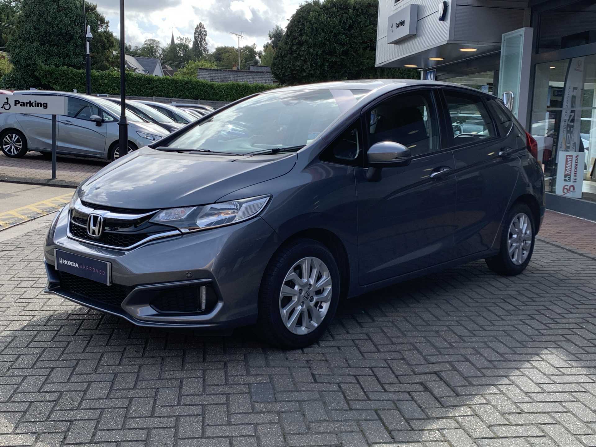 Honda Jazz 1.3 i-VTEC SE Navi 5dr - Image 10