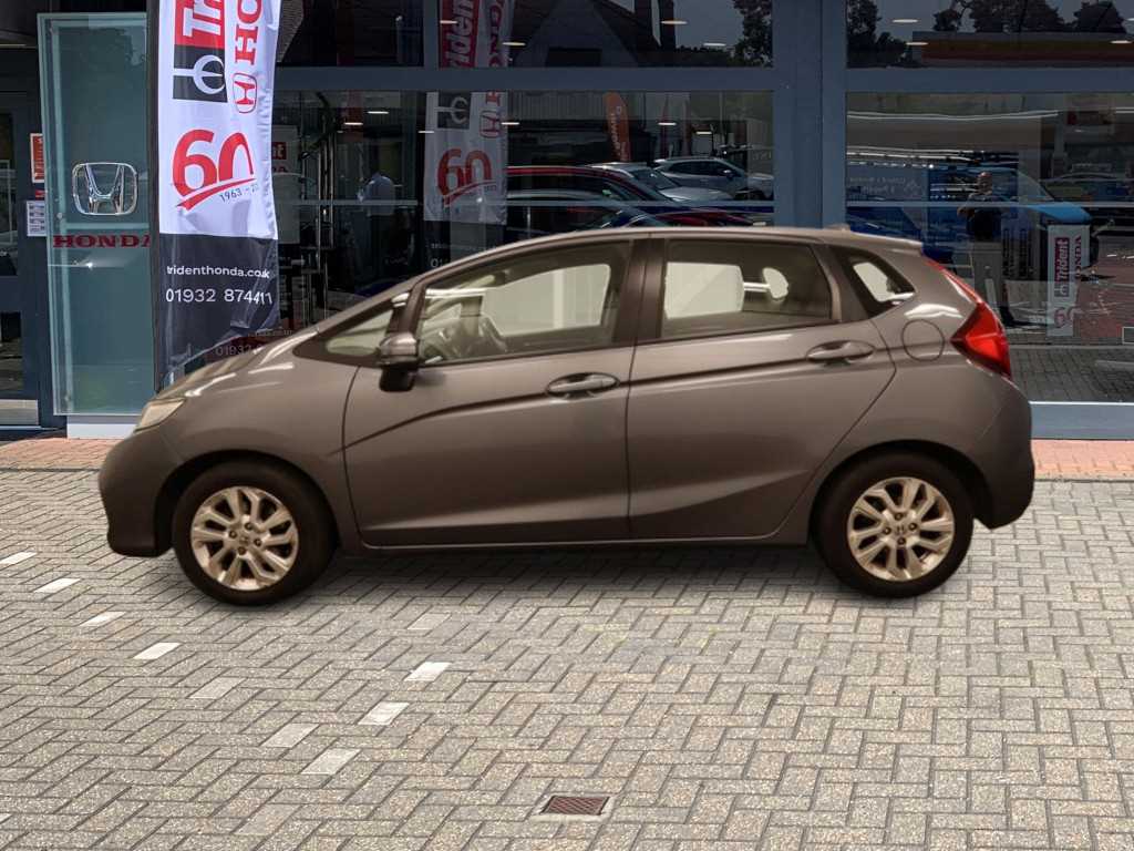 Honda JAZZ 1.3 i-VTEC SE Navi 5dr - Image 11