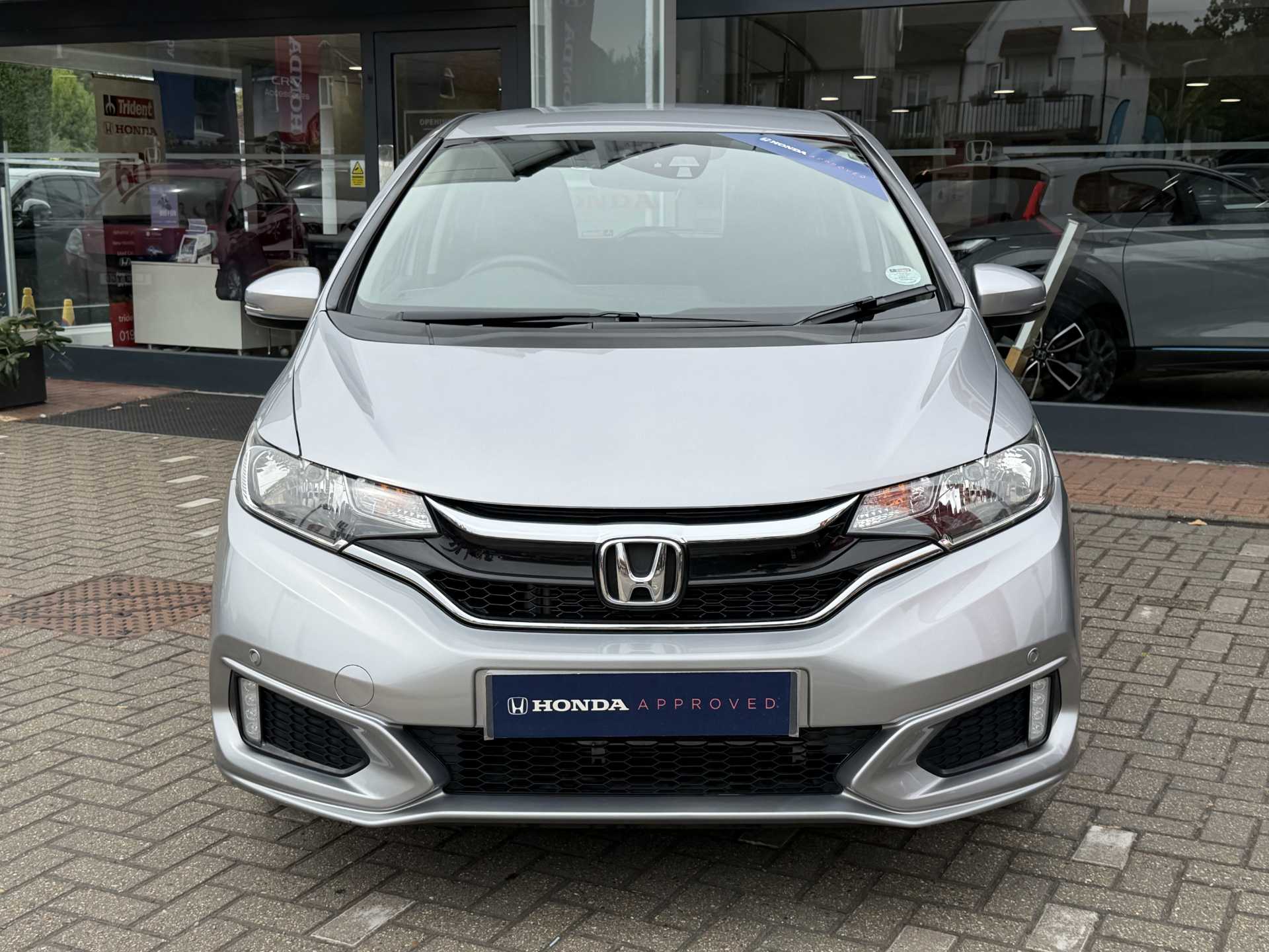 Honda Jazz 1.3 i-VTEC SE 5dr - Image 6
