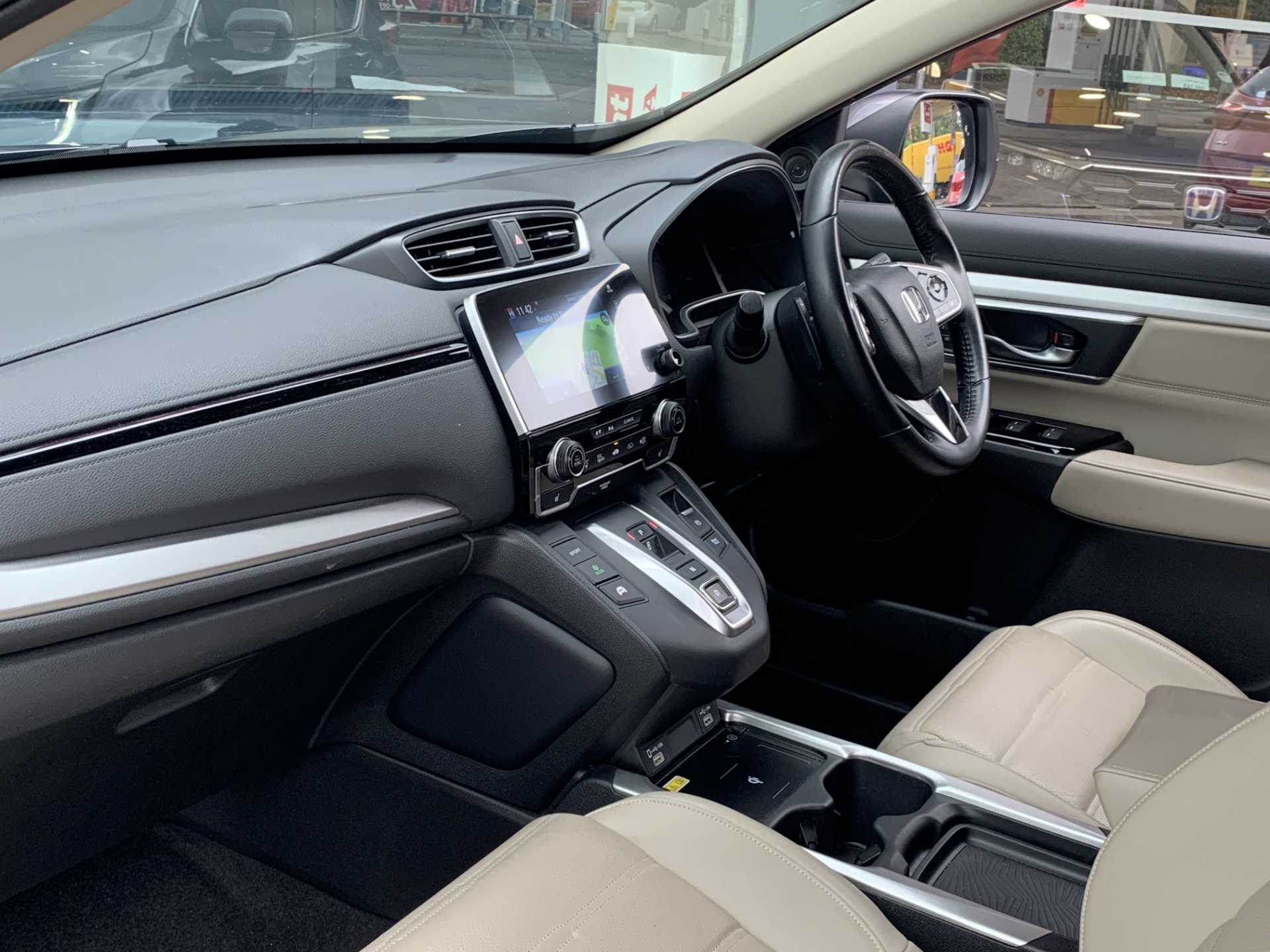 Honda CR-V 2.0 i-MMD Hybrid EX 5dr eCVT - Image 2