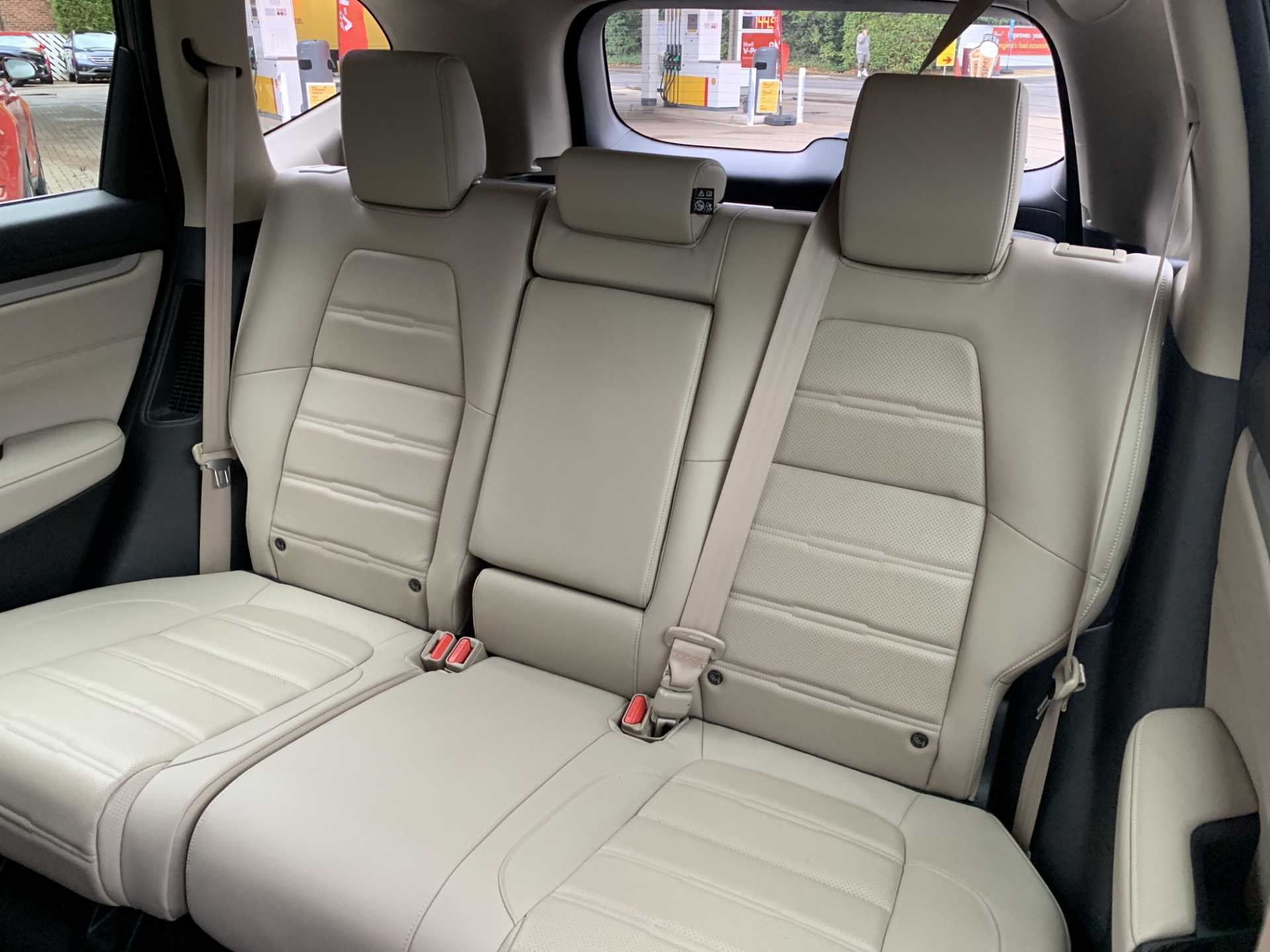 Honda CR-V 2.0 i-MMD Hybrid EX 5dr eCVT - Image 8