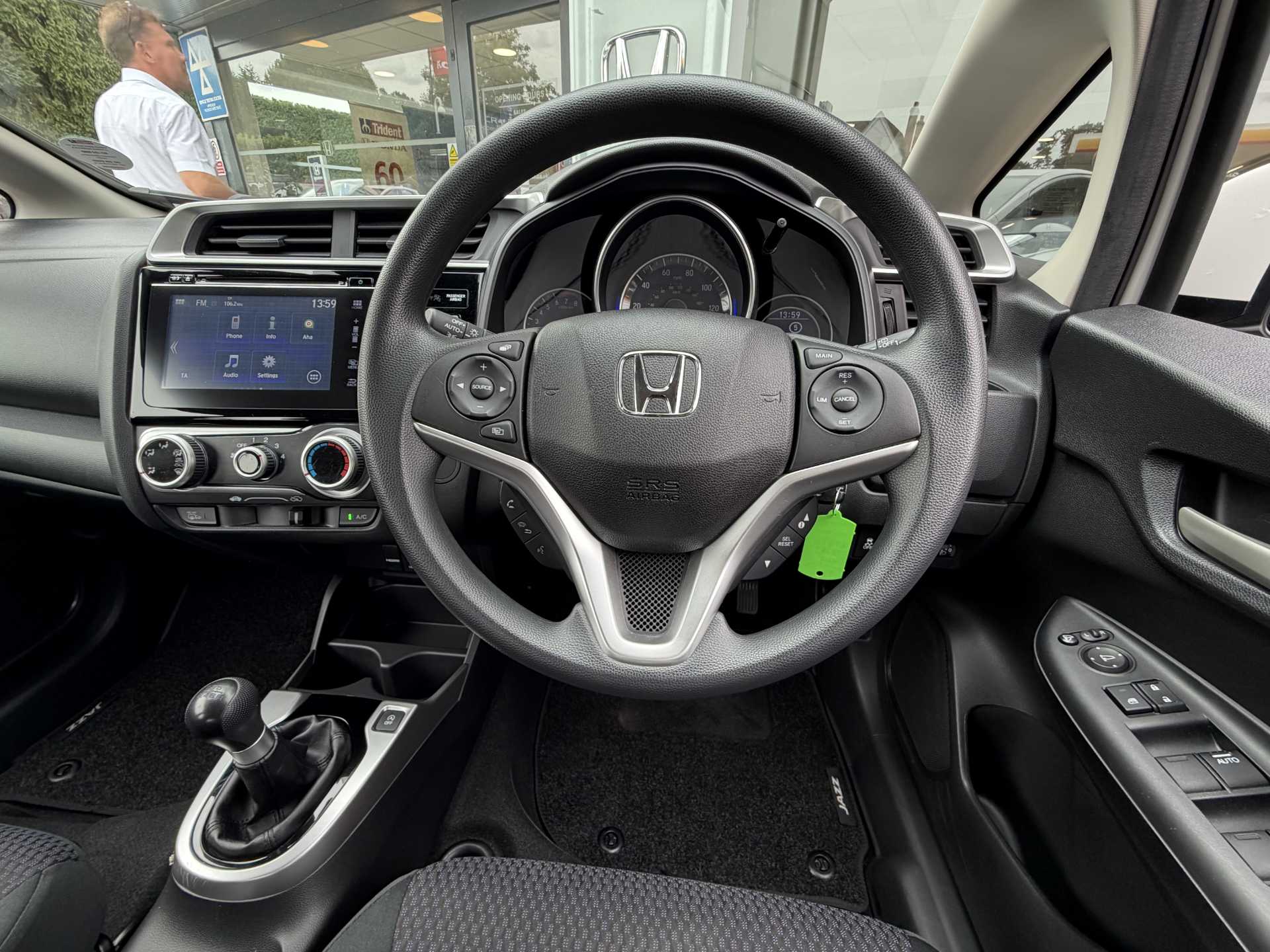 Honda Jazz 1.3 i-VTEC SE 5dr — image 16