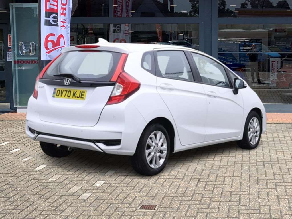 Honda Jazz 1.3 i-VTEC SE 5dr - Image 7
