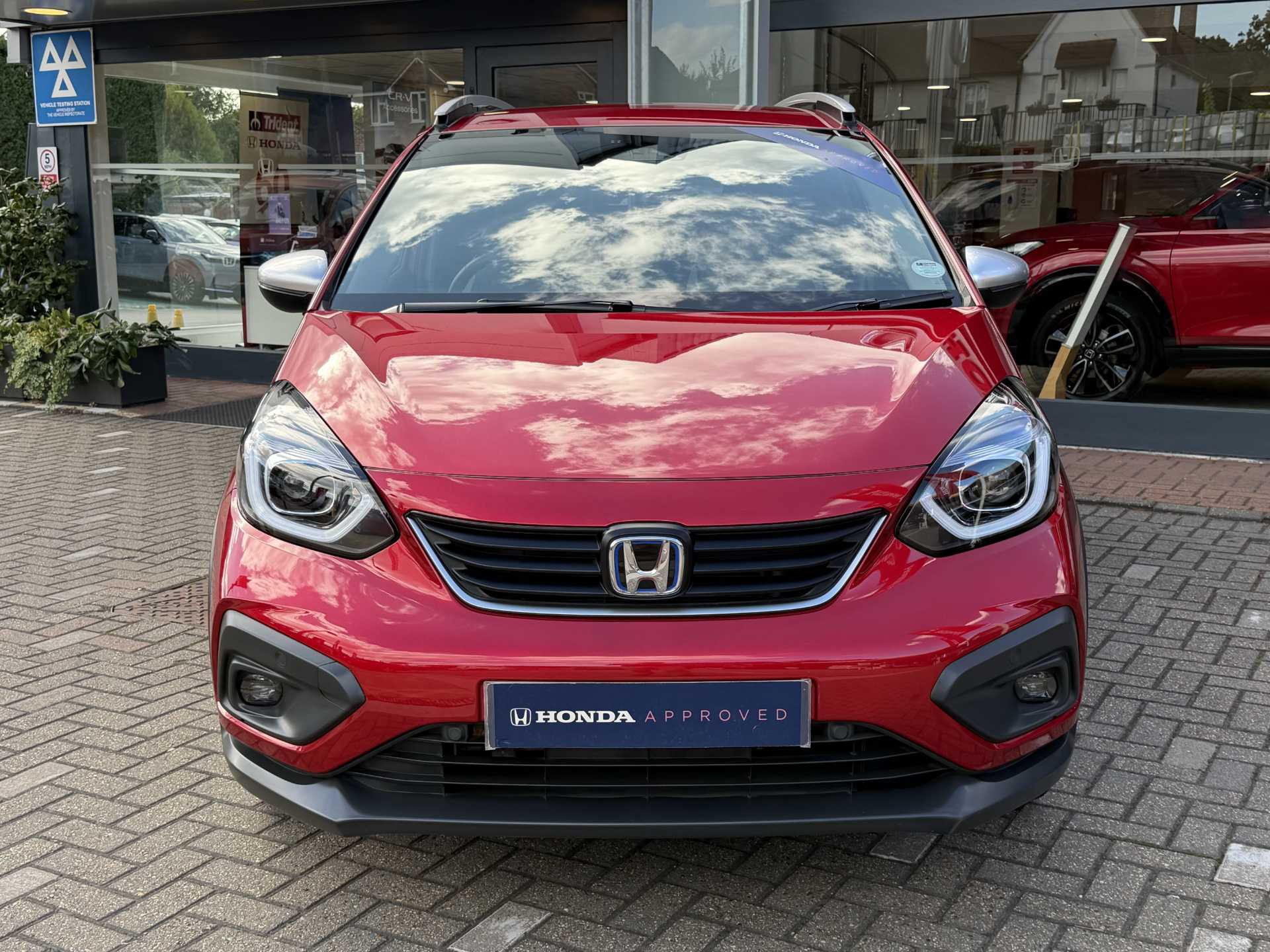 Honda Jazz 1.5 i-MMD Hybrid Crosstar EX 5dr eCVT — image 6