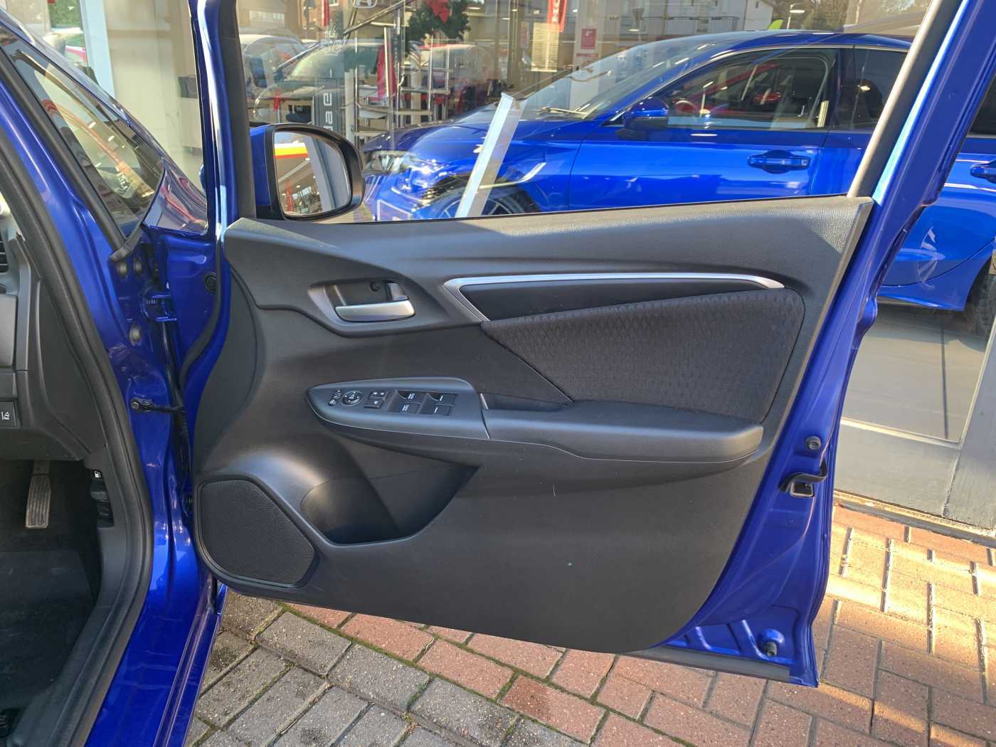 Honda Jazz 1.3 i-VTEC EX 5dr CVT — image 17
