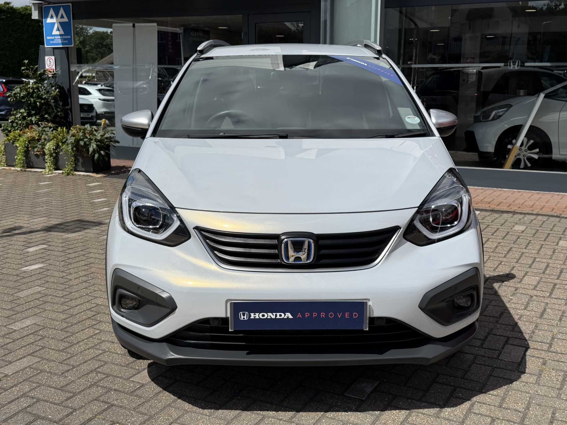 Honda Jazz 1.5 i-MMD Hybrid Crosstar EX 5dr eCVT - Image 6