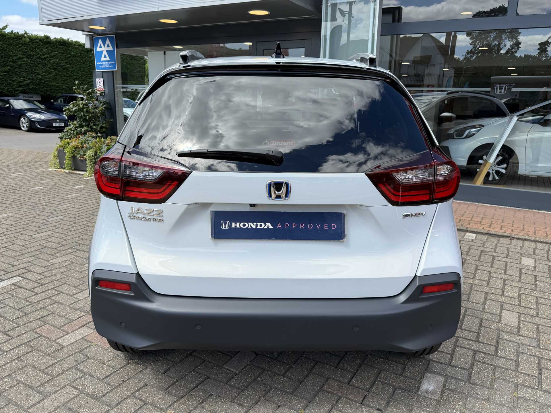 Honda Jazz 1.5 i-MMD Hybrid Crosstar EX 5dr eCVT - Image 7