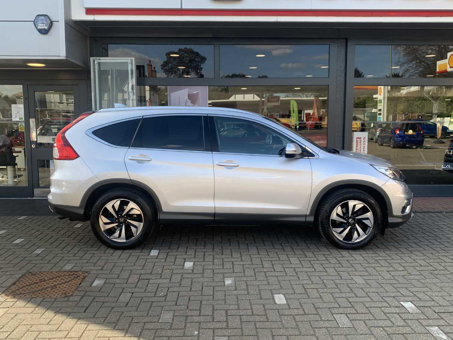 Honda CR-V 1.6 i-DTEC 160 SR 5dr - Image 5