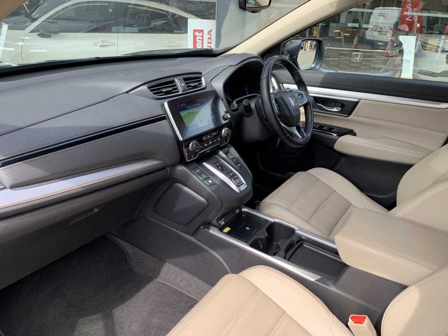 Honda CR-V 2.0 i-MMD Hybrid EX 5dr eCVT - Image 2