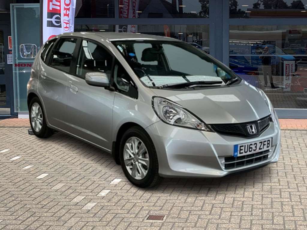 Honda Jazz 1.4 i-VTEC ES 5dr - Image 1