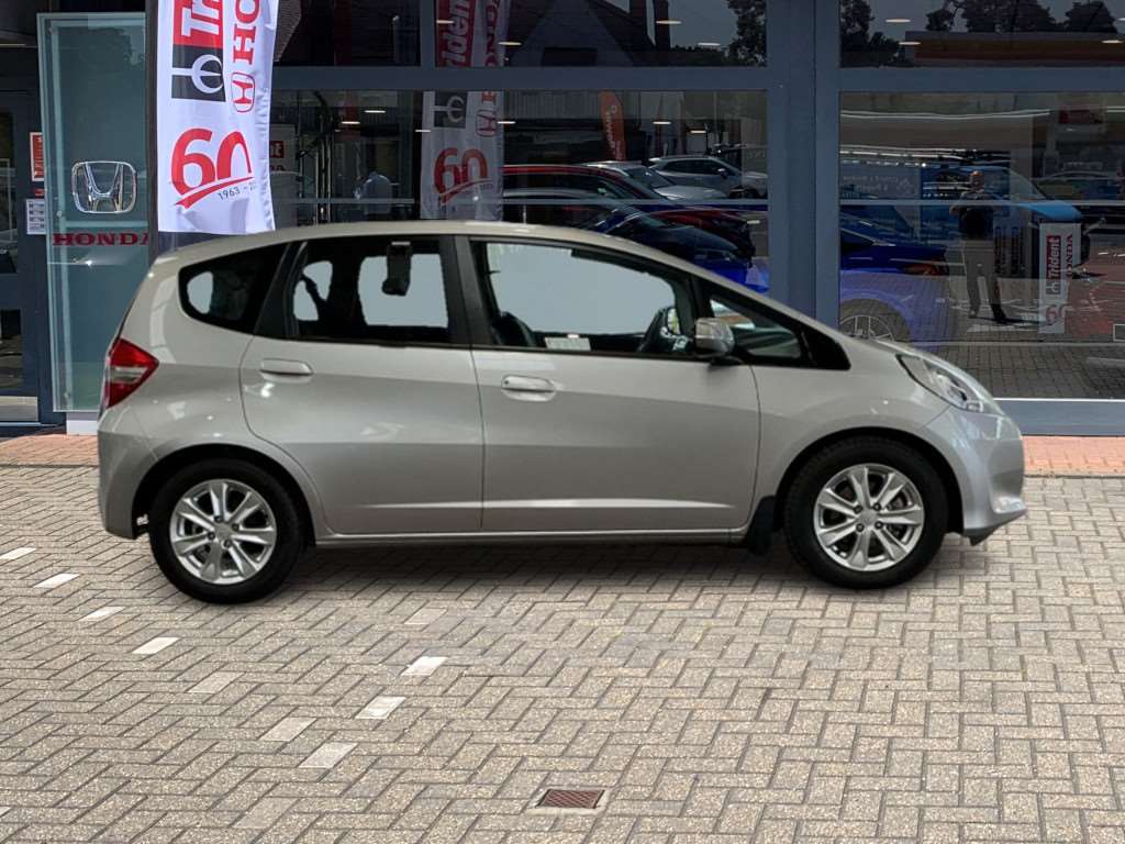 Honda Jazz 1.4 i-VTEC ES 5dr — image 5