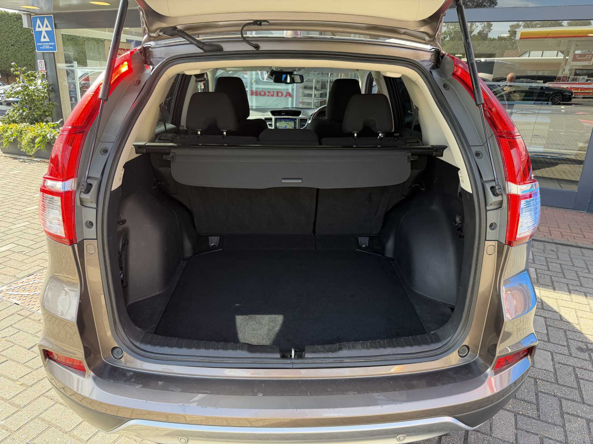 Honda CR-V 2.0 i-VTEC SE Plus 5dr Auto [Nav] — image 13