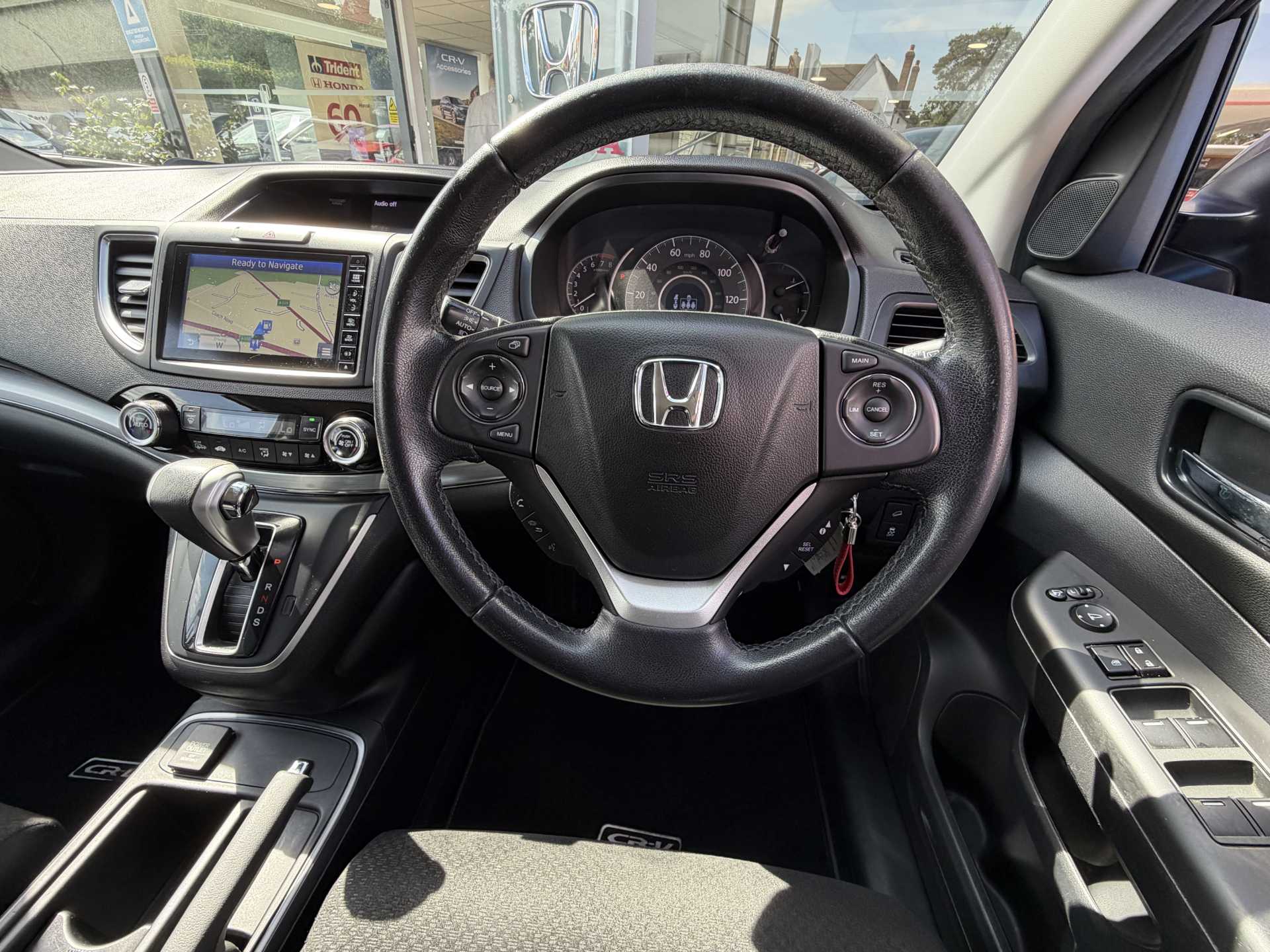 Honda CR-V 2.0 i-VTEC SE Plus 5dr Auto [Nav] — image 18
