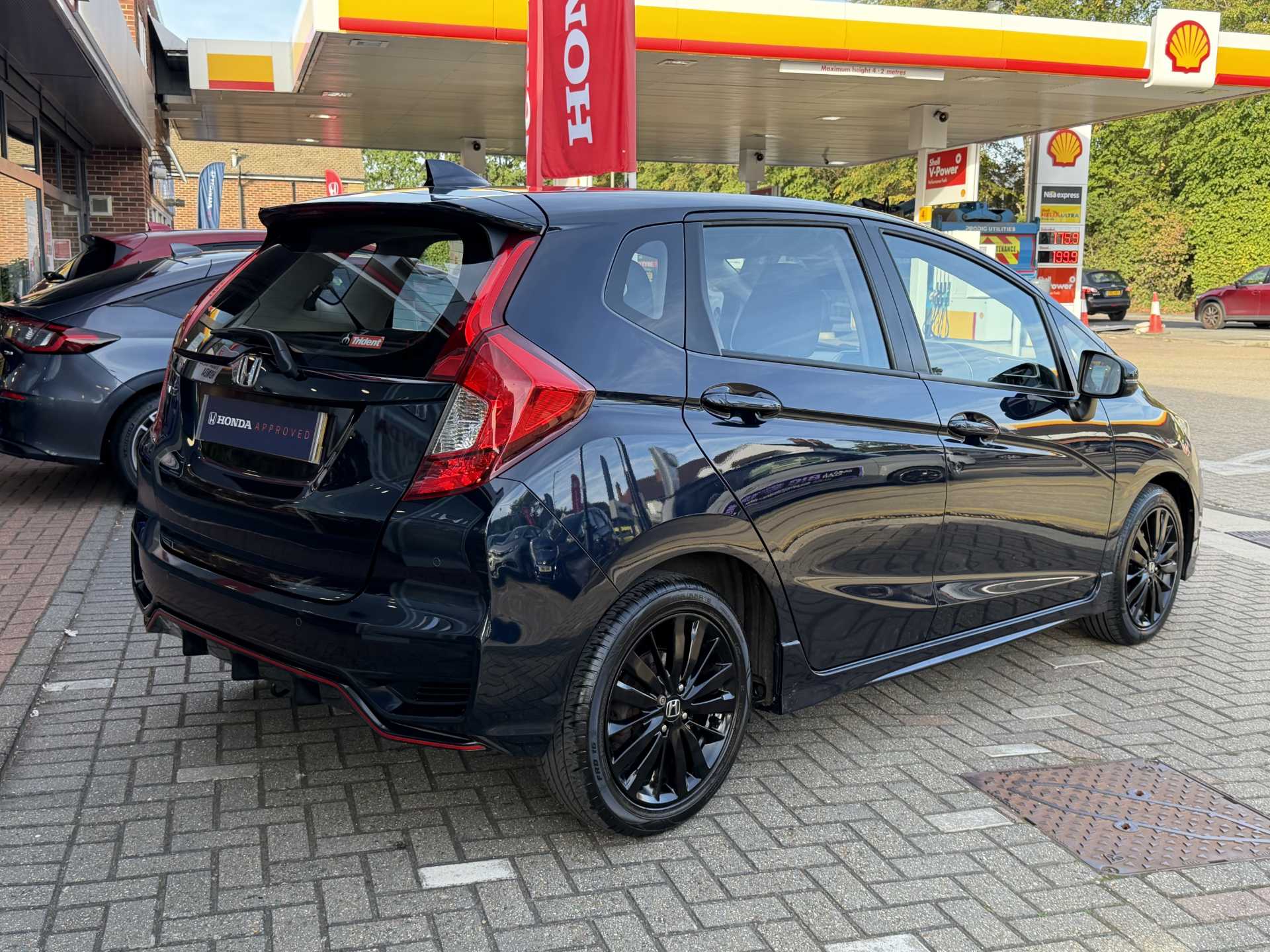 Honda Jazz 1.5 i-VTEC Sport 5dr CVT — image 12