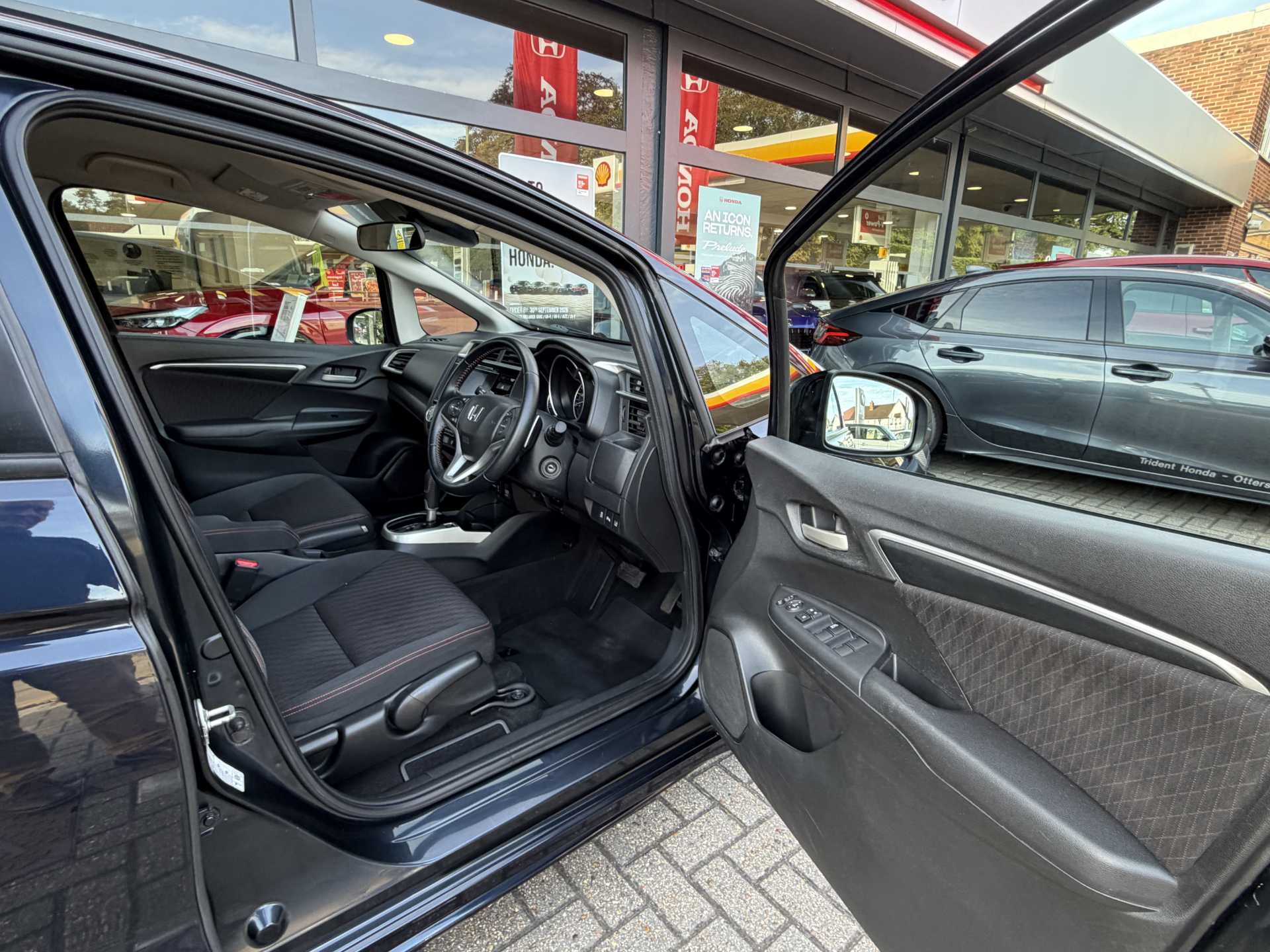 Honda Jazz 1.5 i-VTEC Sport 5dr CVT — image 15