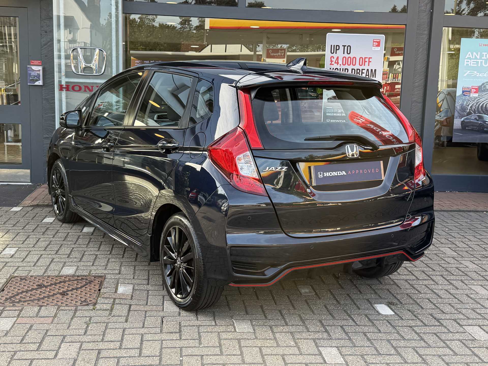 Honda Jazz 1.5 i-VTEC Sport 5dr CVT - Image 3