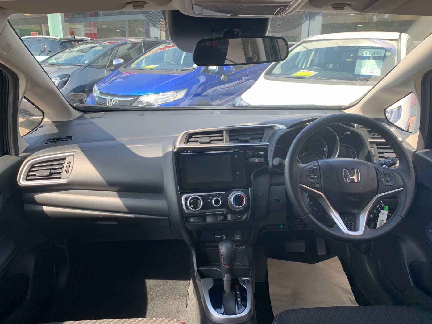 Honda Jazz 1.5 i-VTEC Sport 5dr CVT — image 4