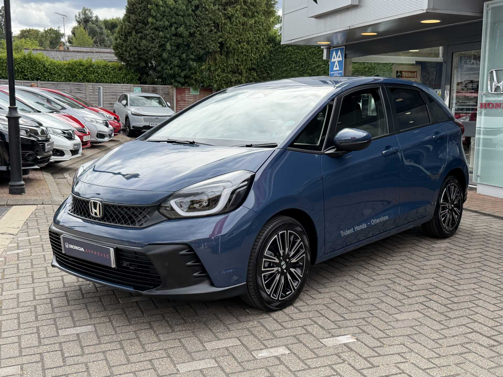 Honda Jazz 1.5 i-MMD Hybrid Advance 5dr eCVT — image 10