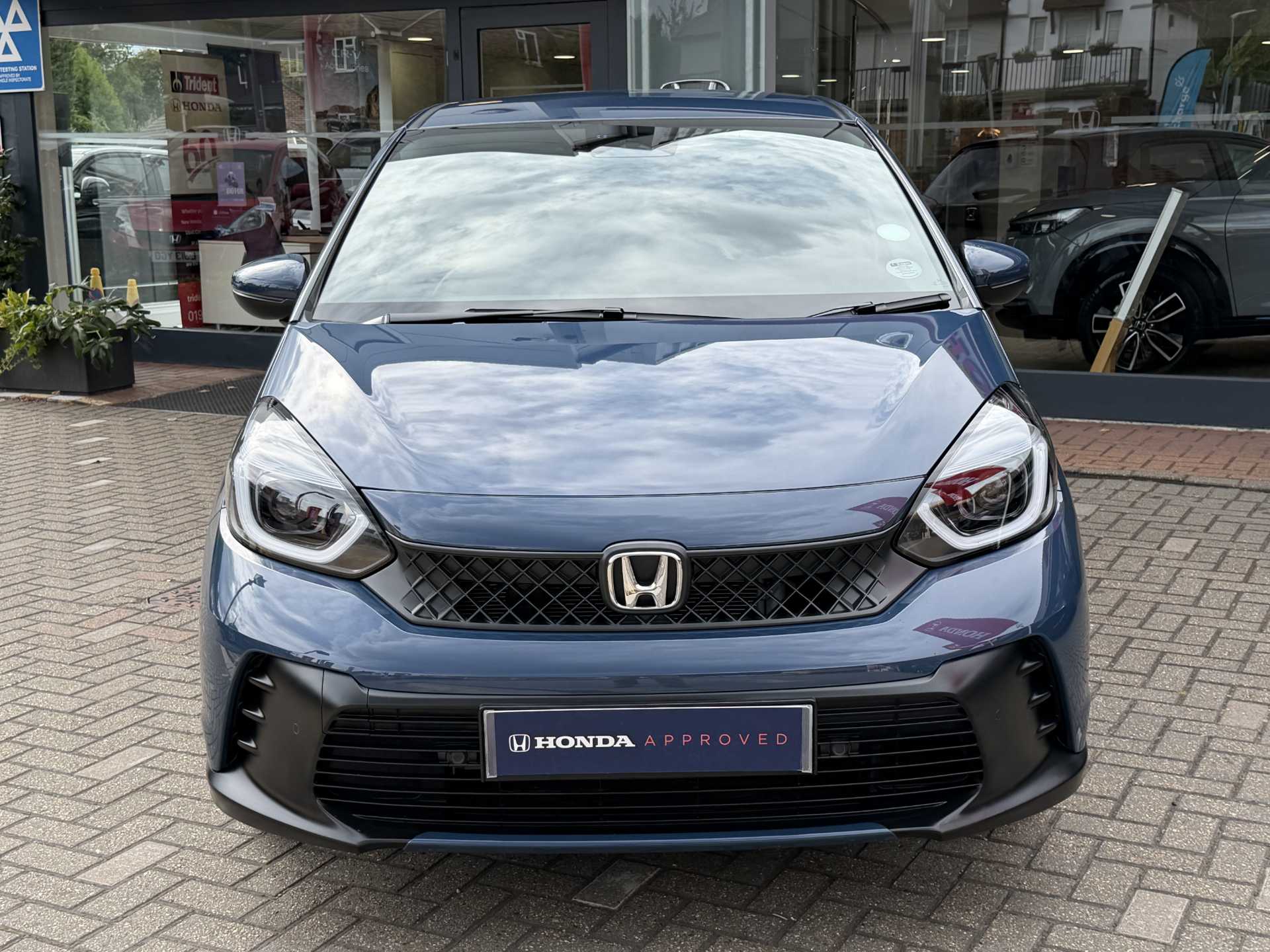 Honda Jazz 1.5 i-MMD Hybrid Advance 5dr eCVT - Image 6