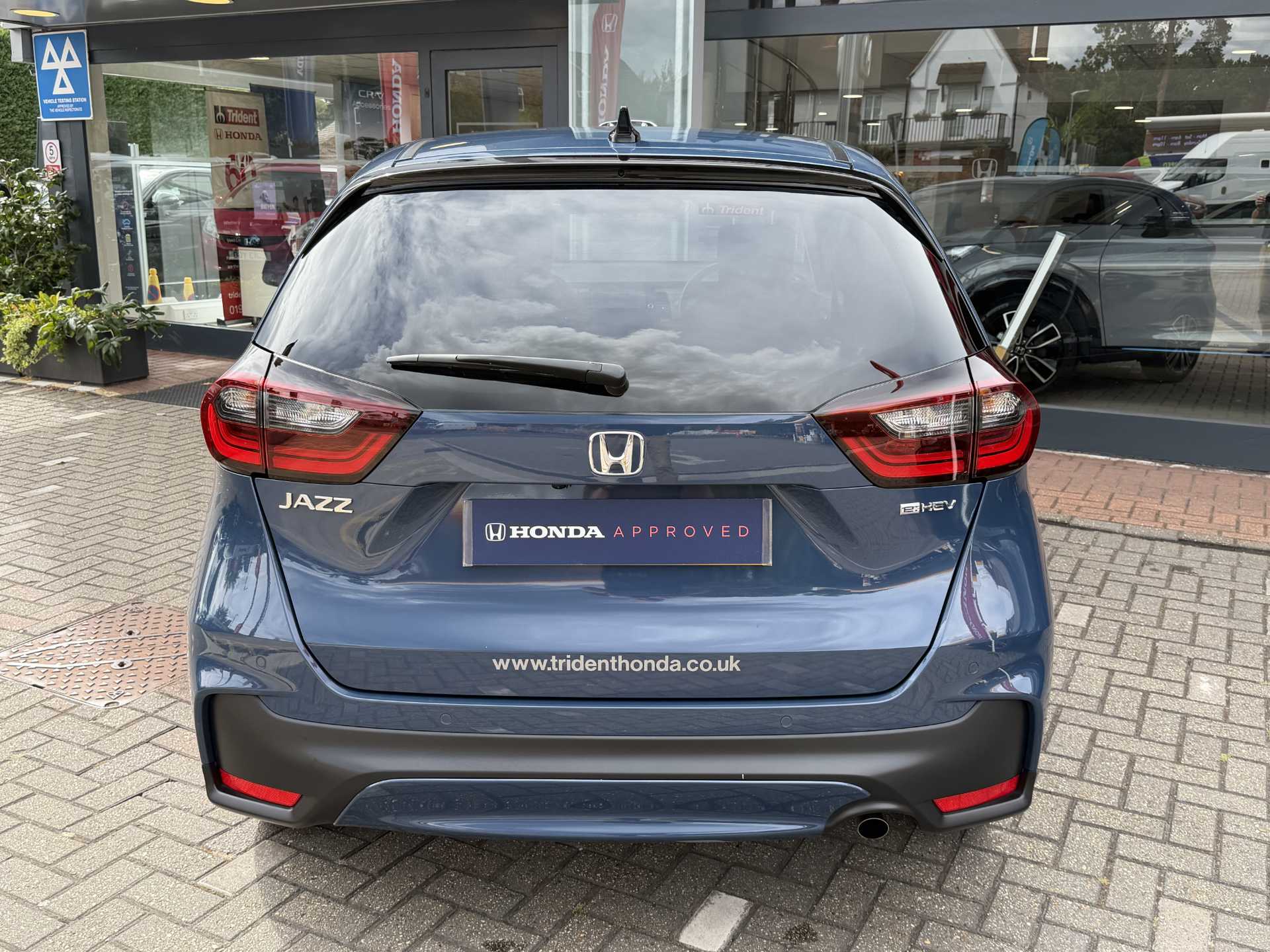 Honda Jazz 1.5 i-MMD Hybrid Advance 5dr eCVT — image 7