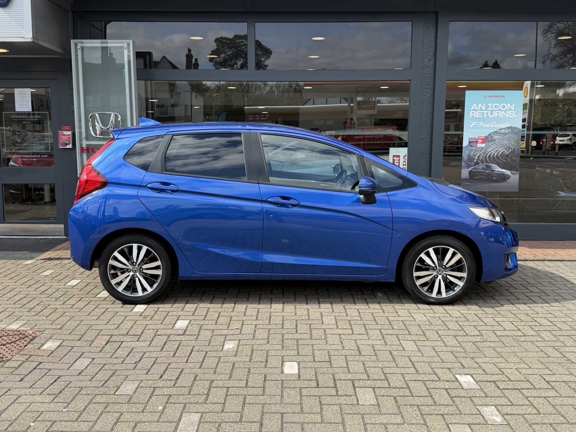 Honda Jazz 1.3 EX Navi 5dr CVT - Image 5