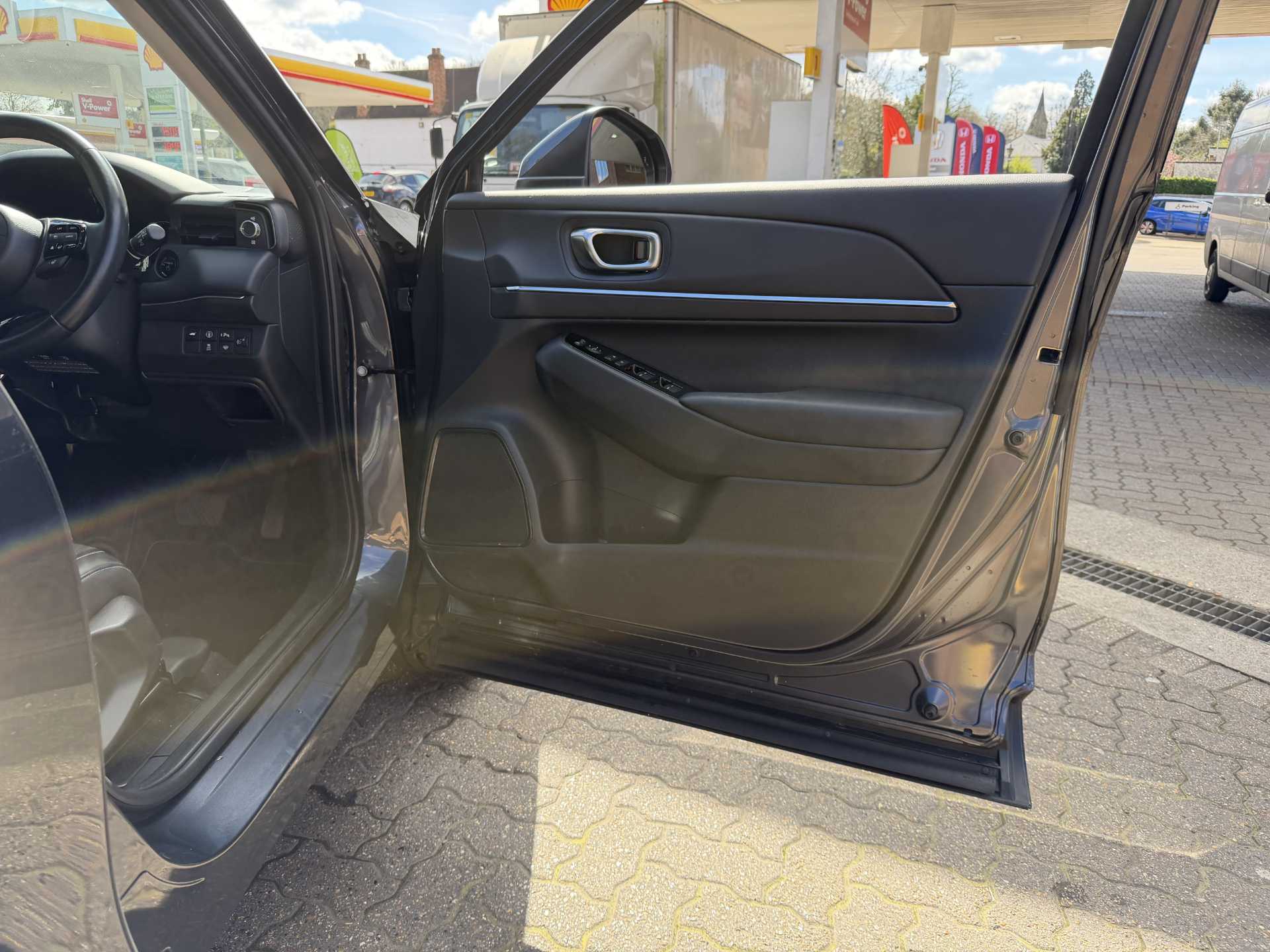 Honda HR-V 1.5 eHEV Advance 5dr CVT - Image 17