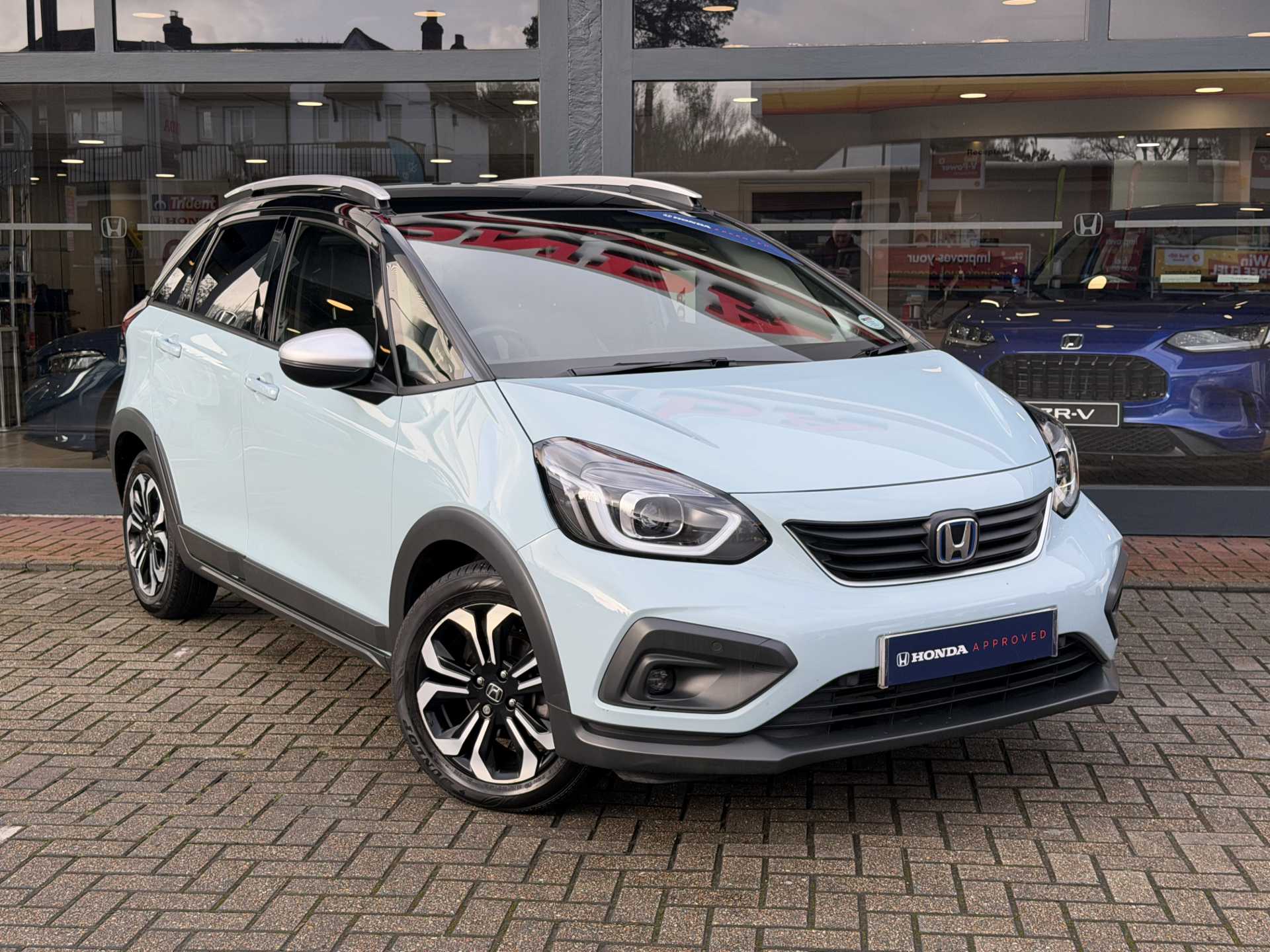 Honda Jazz 1.5 i-MMD Hybrid Crosstar EX 5dr eCVT - Image 1