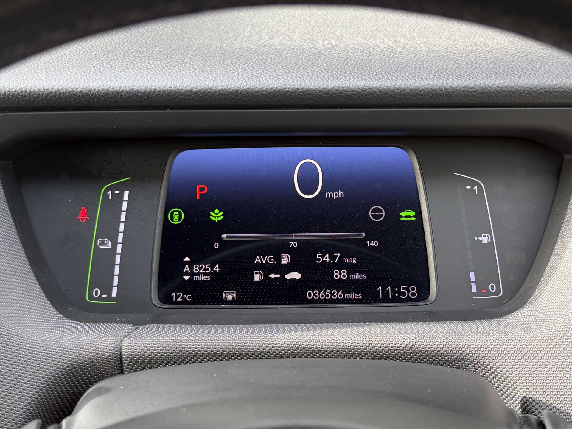 Honda Jazz 1.5 i-MMD Hybrid Crosstar EX 5dr eCVT - Image 11