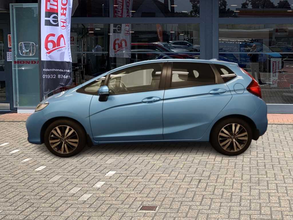 Honda JAZZ 1.3 i-VTEC EX Navi 5dr - Image 11