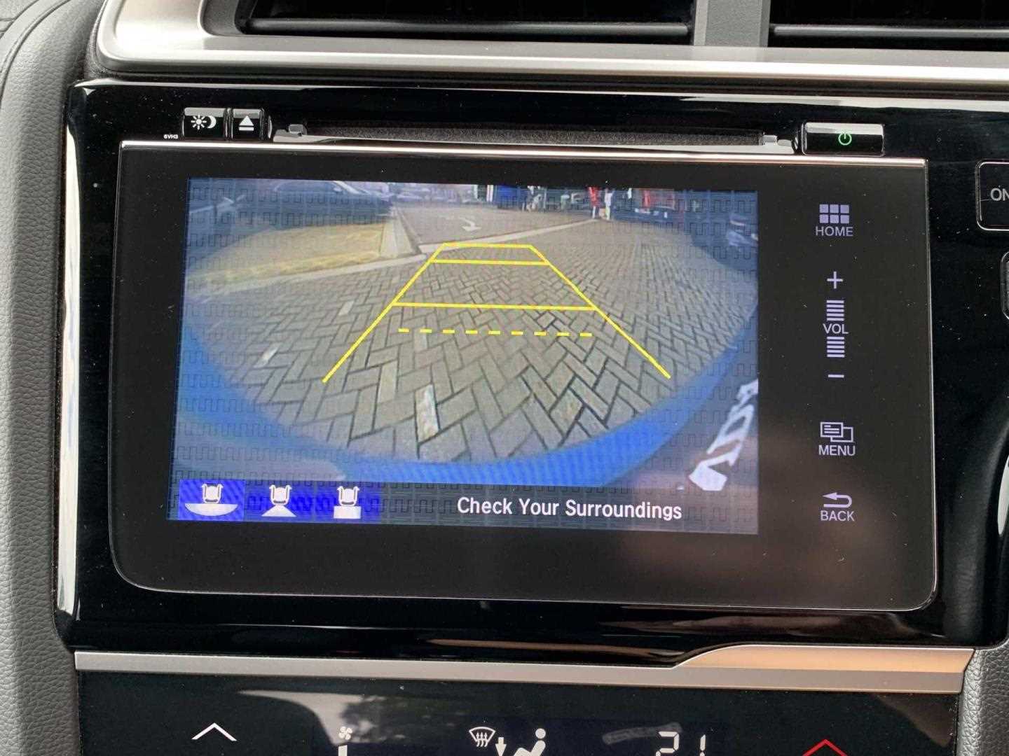 Honda Jazz 1.3 i-VTEC EX Navi 5dr - Image 14